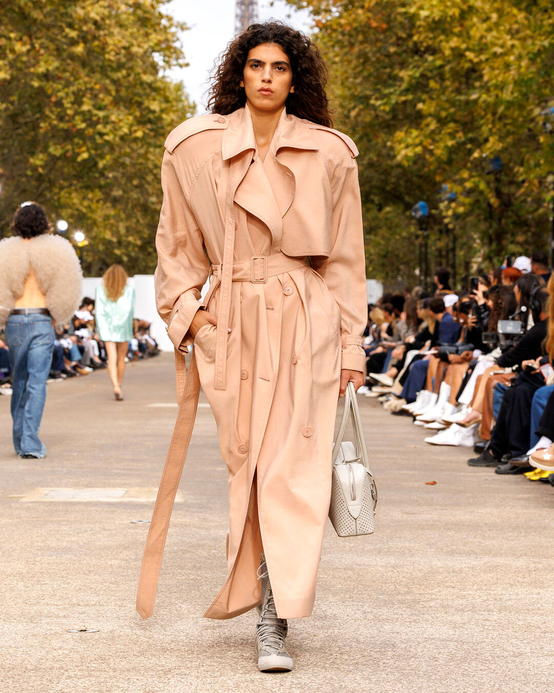 Lookbook Summer 2025 Collection