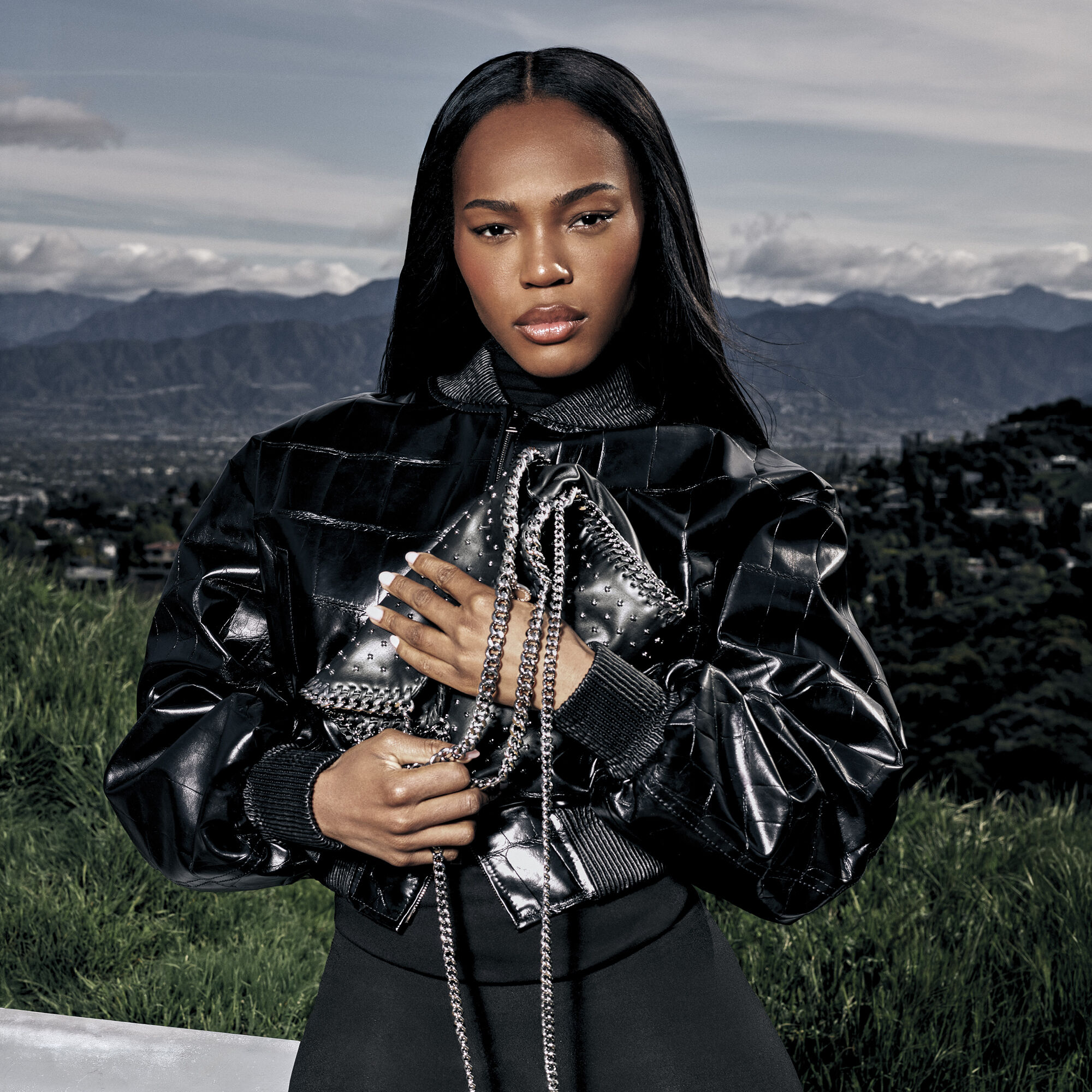 美品◆adidas & Stella McCartney ステラマッカートニー＆アディダス 可愛いトレーナー サイズＸＳ ma1 ma-1 adidas by Stella McCartney TrueNature ウーブン ボンバークロップドジャケット ⁄ アディダス