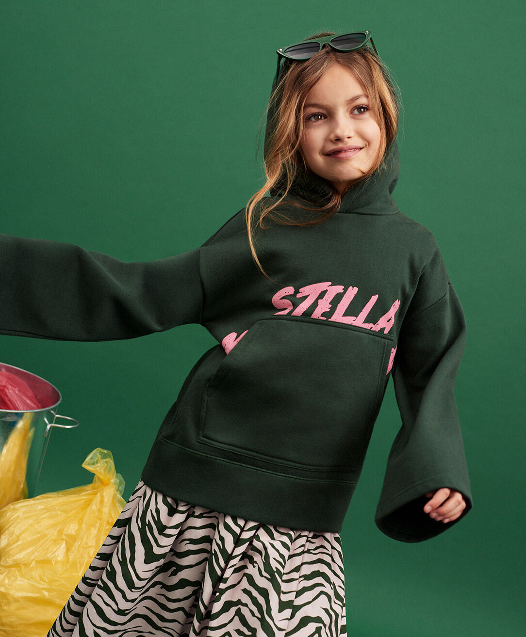 Stella Kids learn to save our forests with The Lonely Tree Stella Kids learn to save our forests with The Lonely Tree
