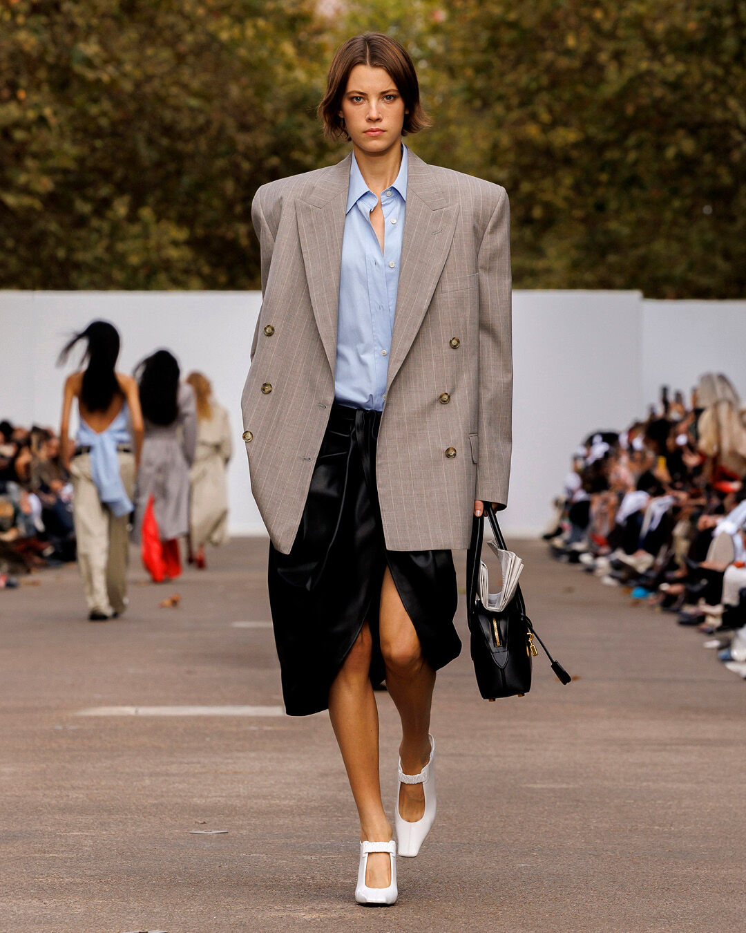 Lookbook Summer 2025 Collection