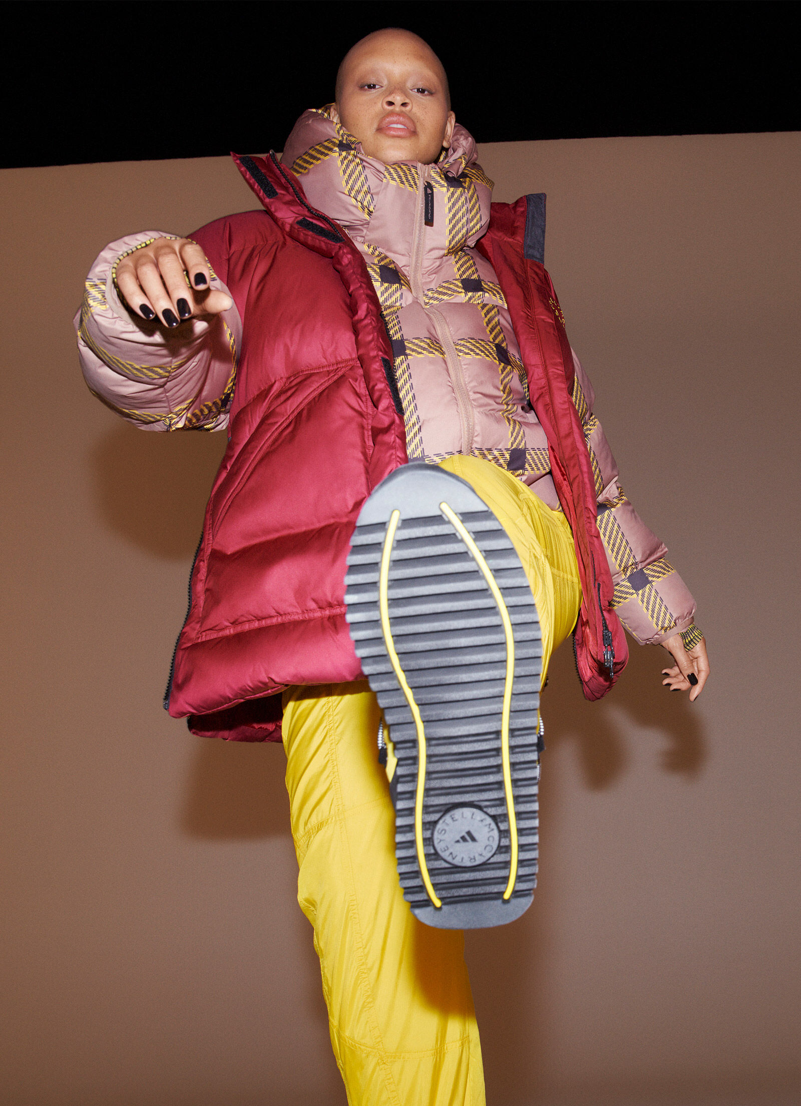 aSMC_FW22_TRUENATURE_LOOK1_LR_02  aSMC_FW22_TRUENATURE_LOOK1_LR_02