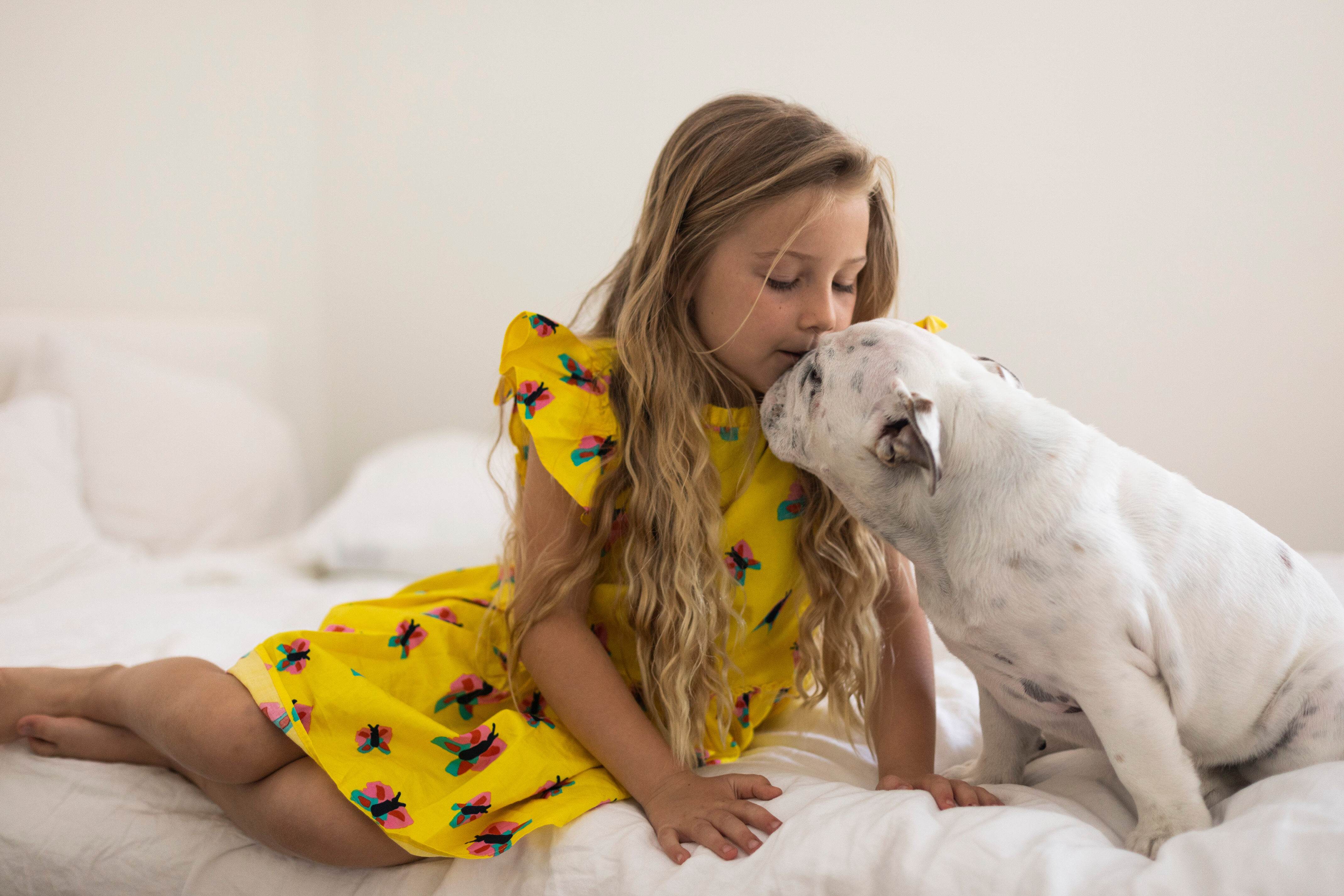 Samantha Wennerstrom’s daughter Elin with her “dousin” (dog cousin) Esco