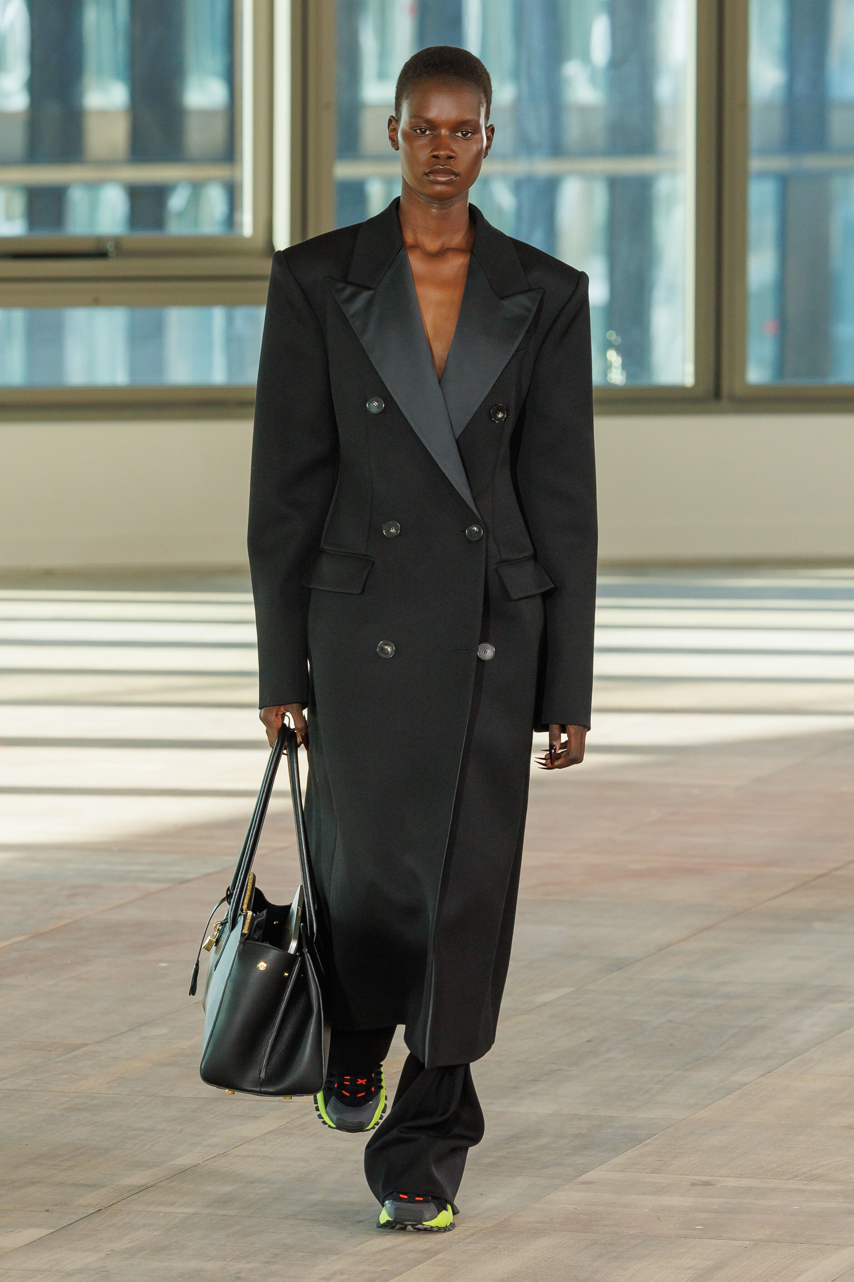 Winter 2025 collection look 36 Winter 2025 collection look 36