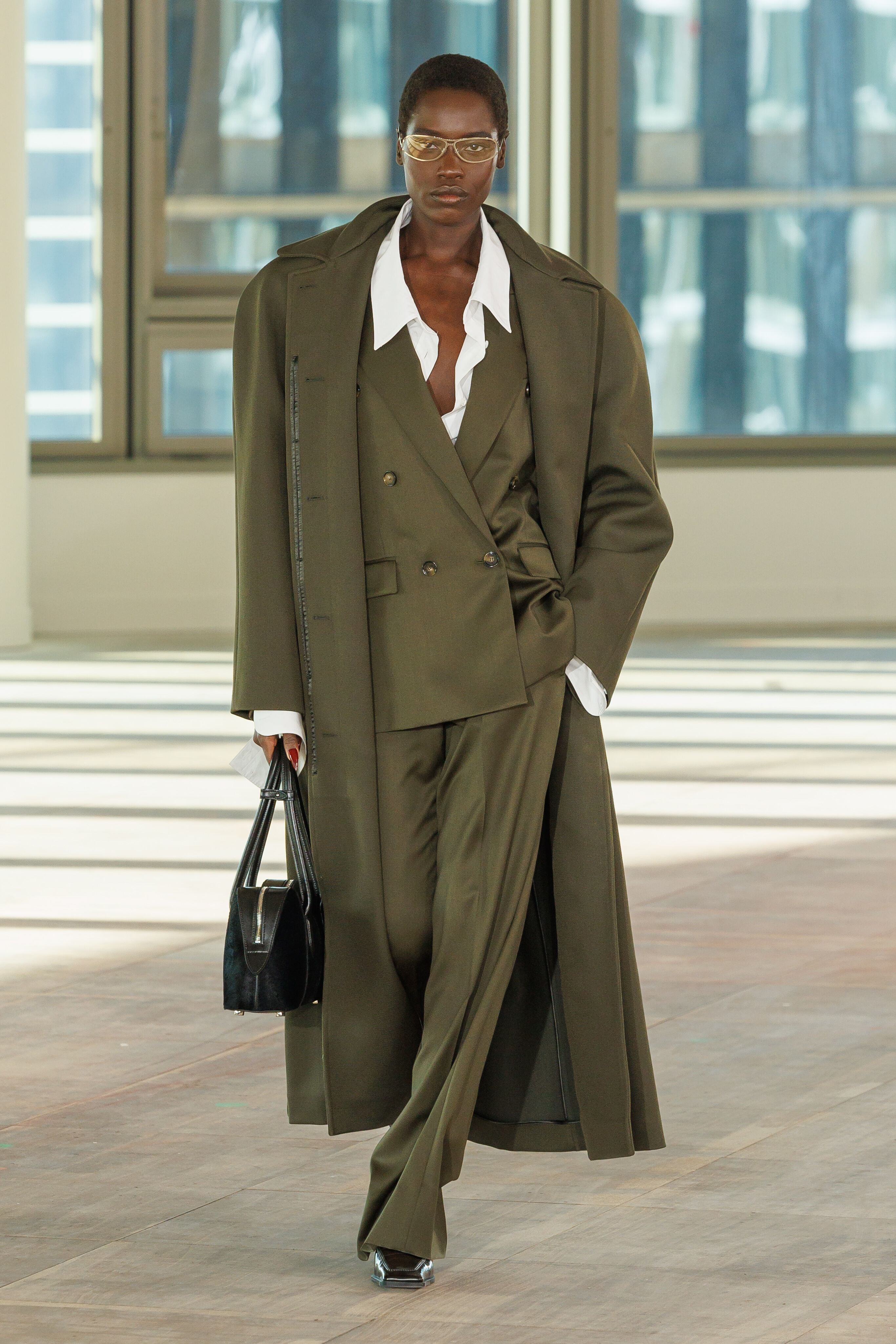 Winter 2025 collection look 28 Winter 2025 collection look 28