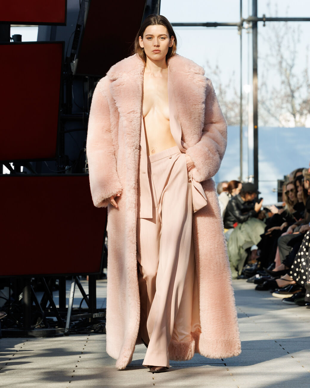 新品Stella McCartney Faux-Fur 聞きづらい Erindale コート