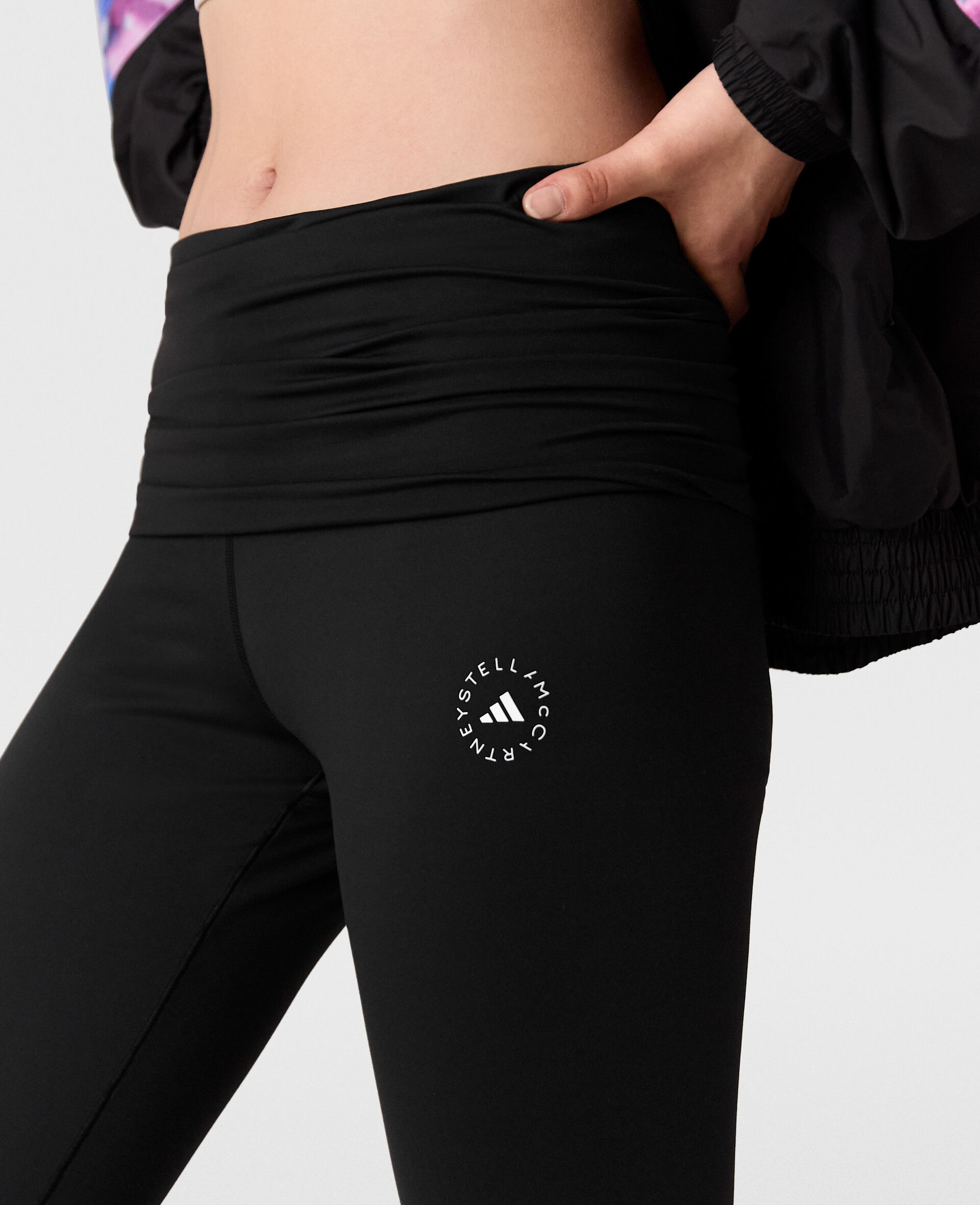 TrueStrength Yoga-Leggings mit geschlitztem Beinabschluessen-Schwarz-large image number 2