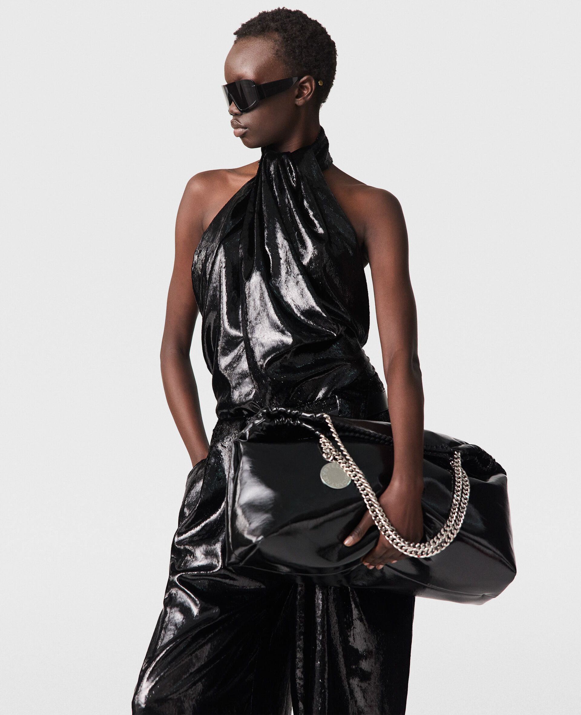 Haut avec empiecement dos nu en velours-Noir-medium