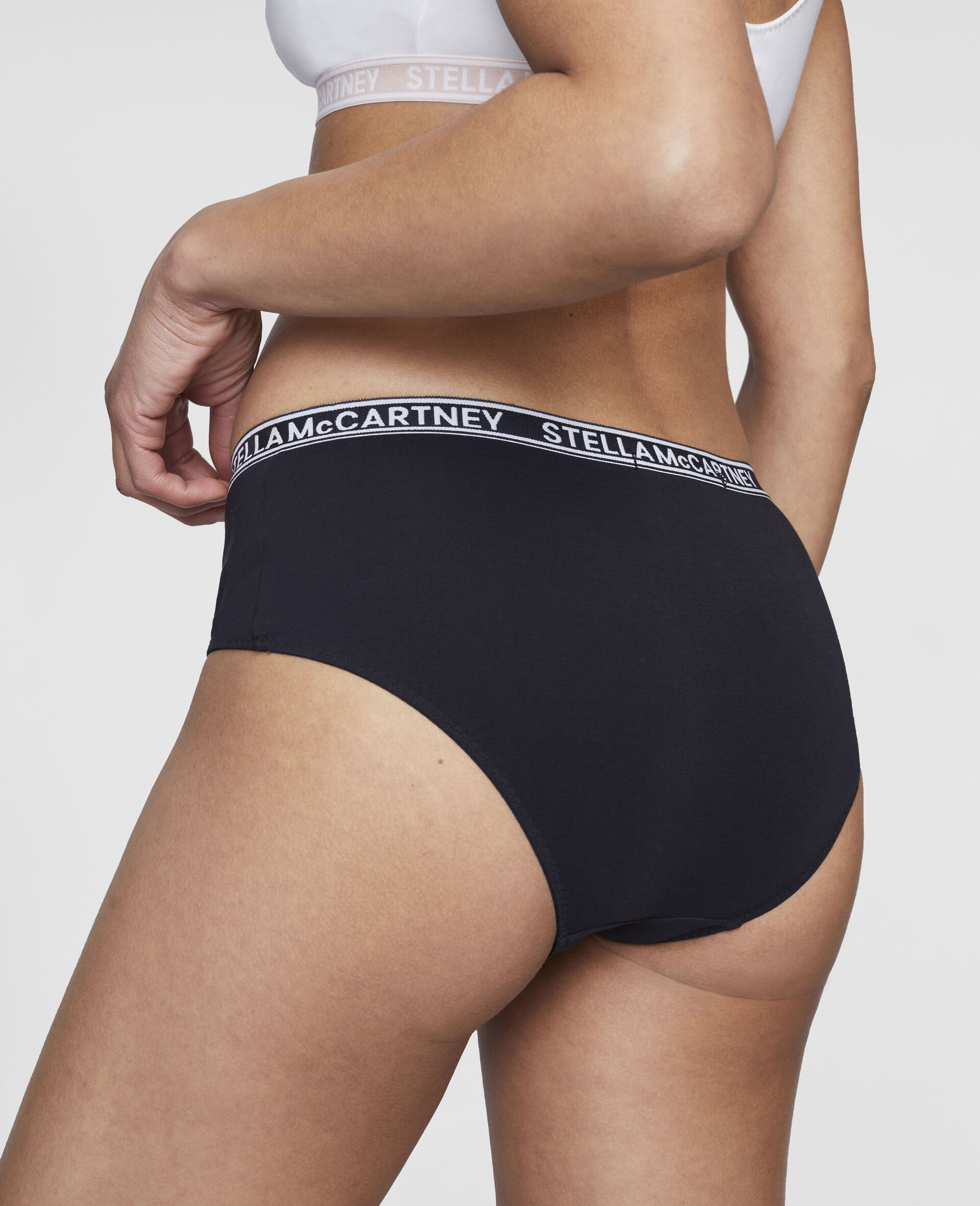 Ivy Chatting Boyleg Briefs-Black-large image number 2