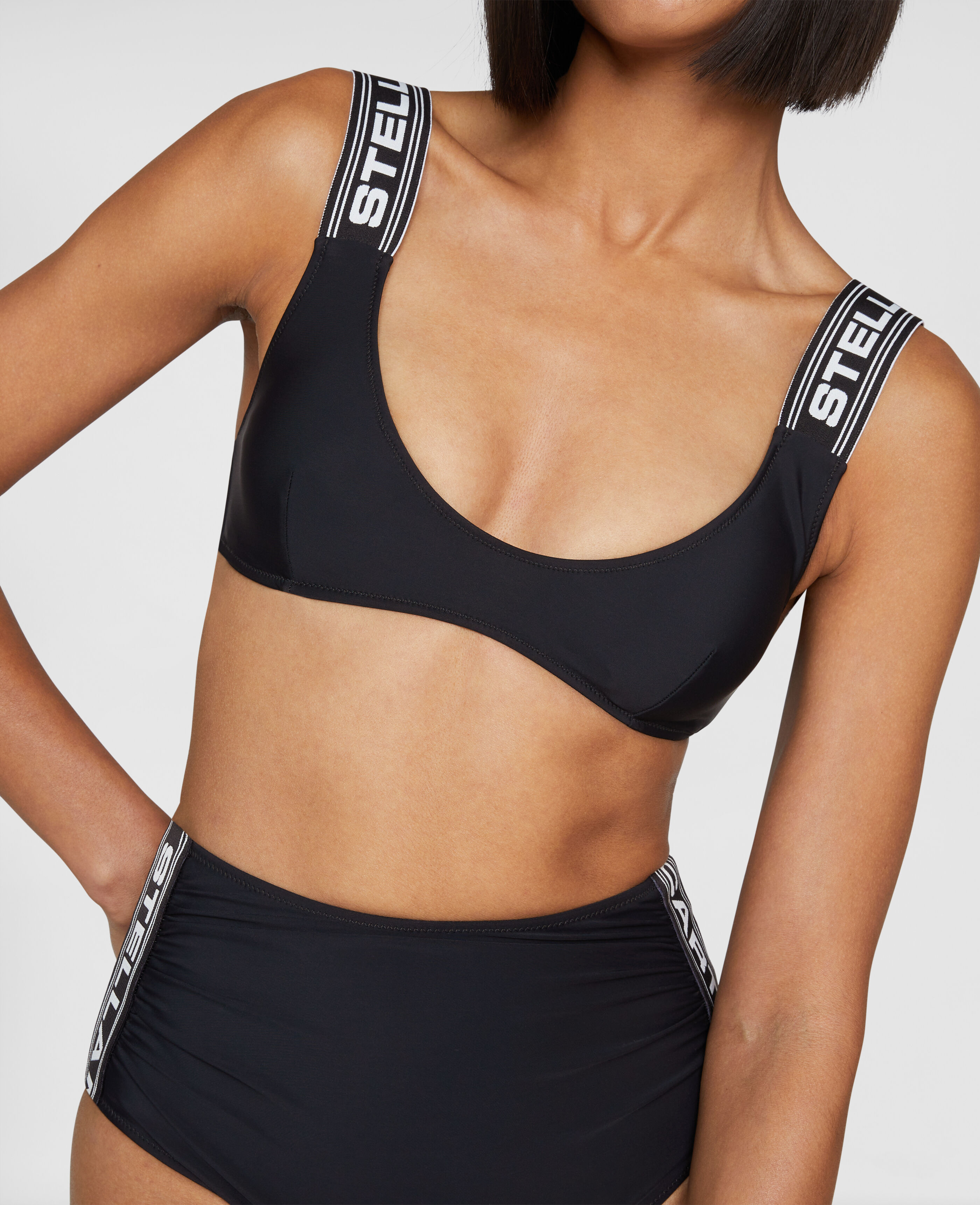 Stella McCartney Donna Sport & Swimwear Abbigliamento sportivo Gonne e vestiti sportivi Abito corto sportivo con logo 
