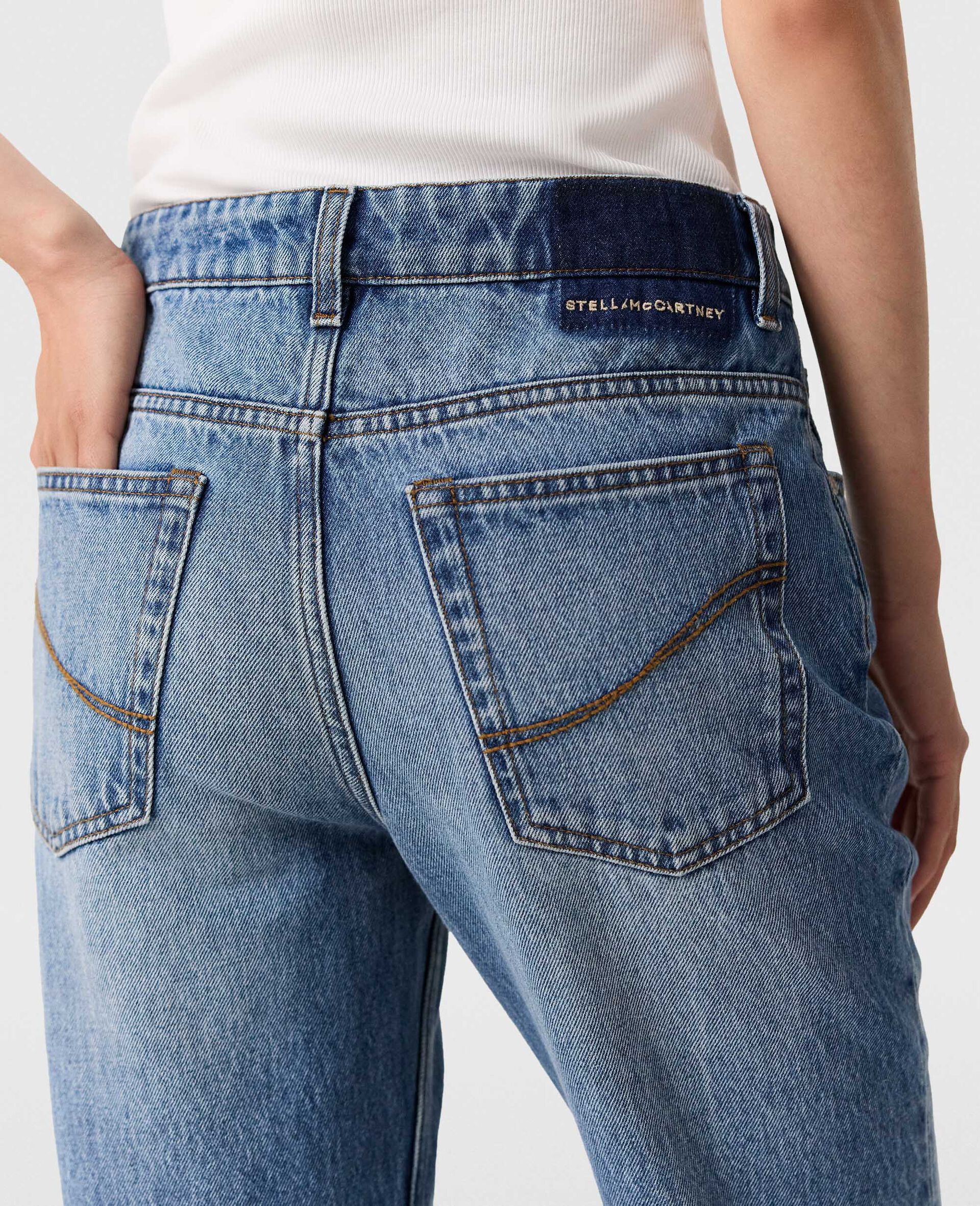 Jeans a Vita Media con Gamba Dritta in Denim Effetto Sbiadito-Blu-large image number 2