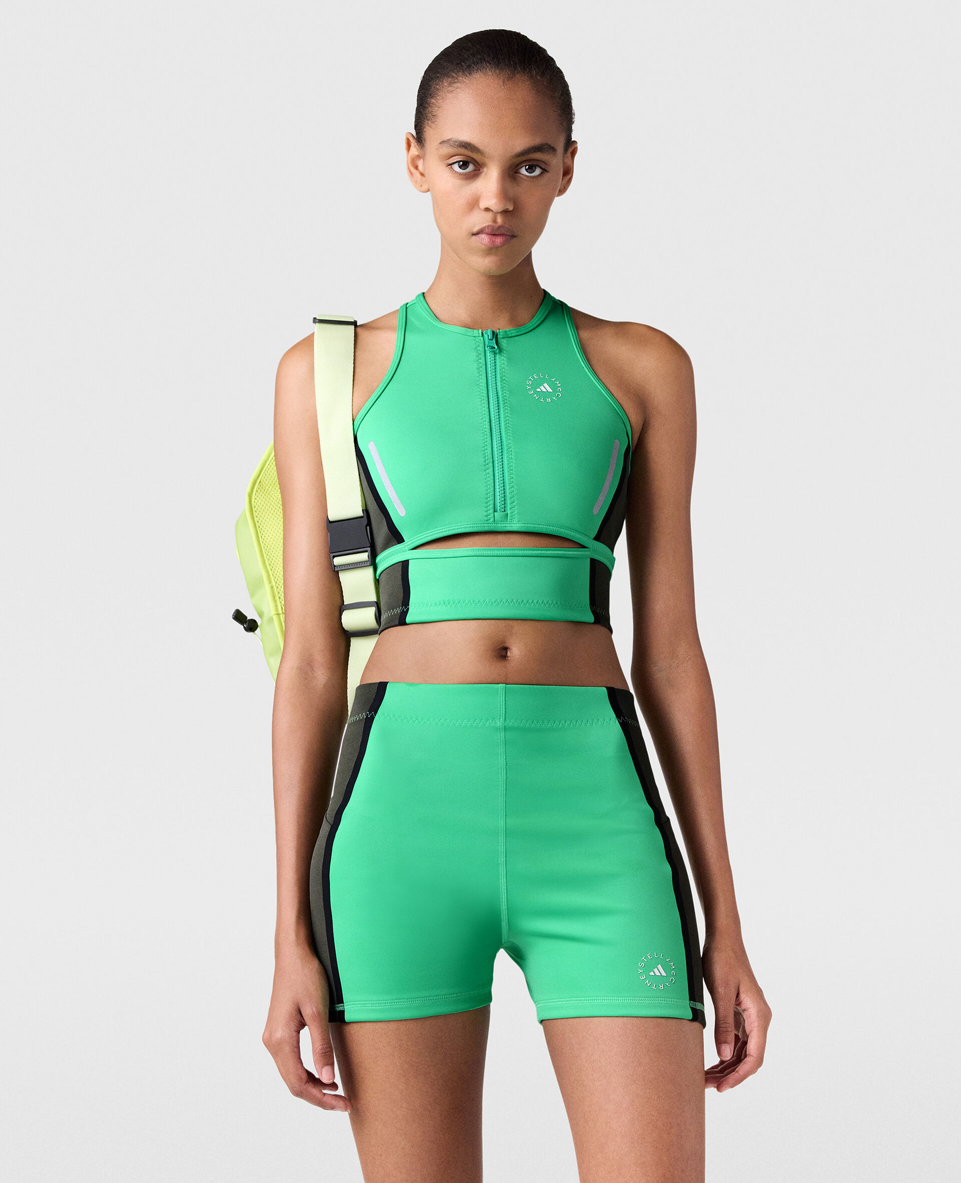 Short legging TrueLife-Vert-model