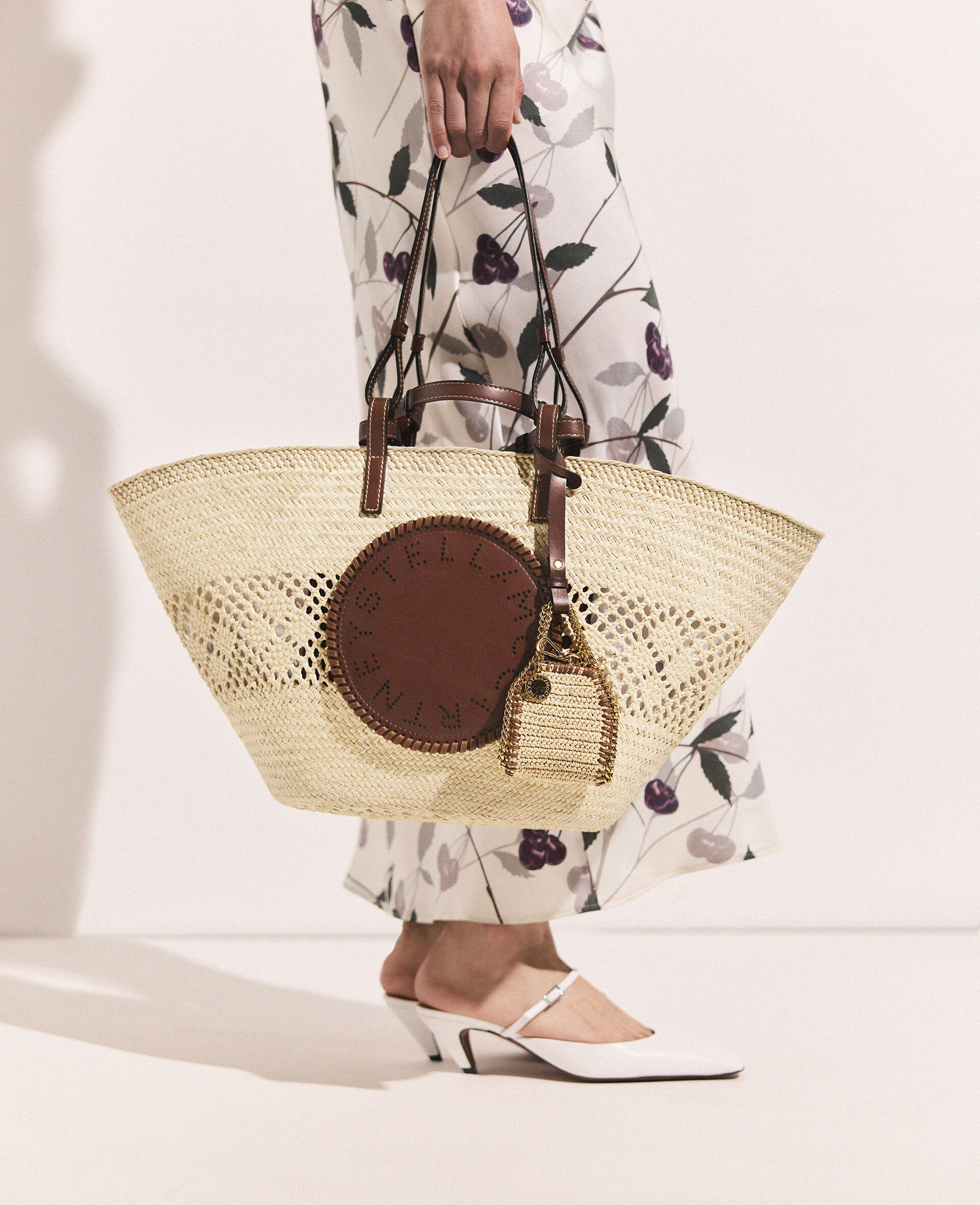 Logo Raffia Crochet Large Tote Bag-Brown-large image number 4