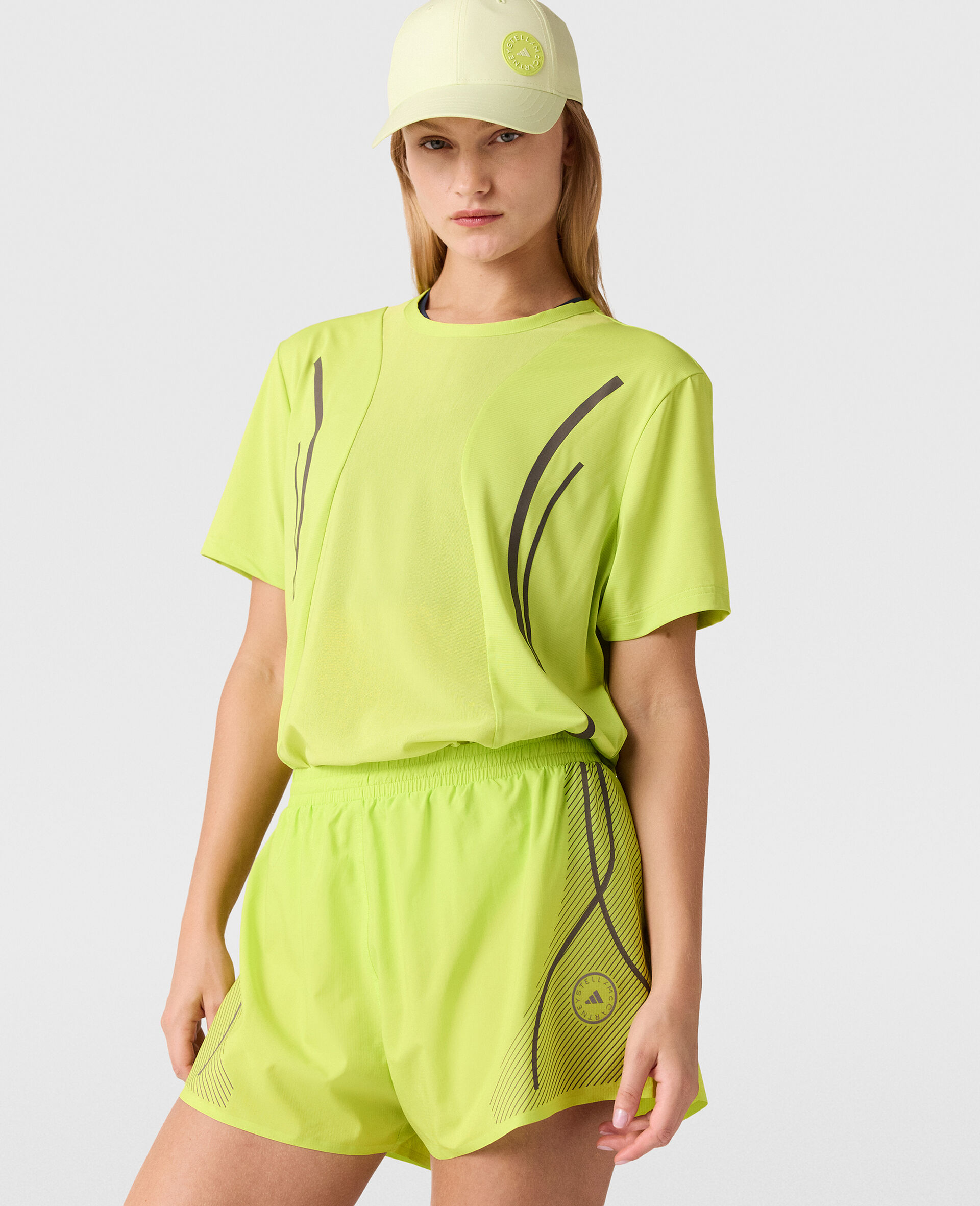TruePace Running Shorts-Green-model