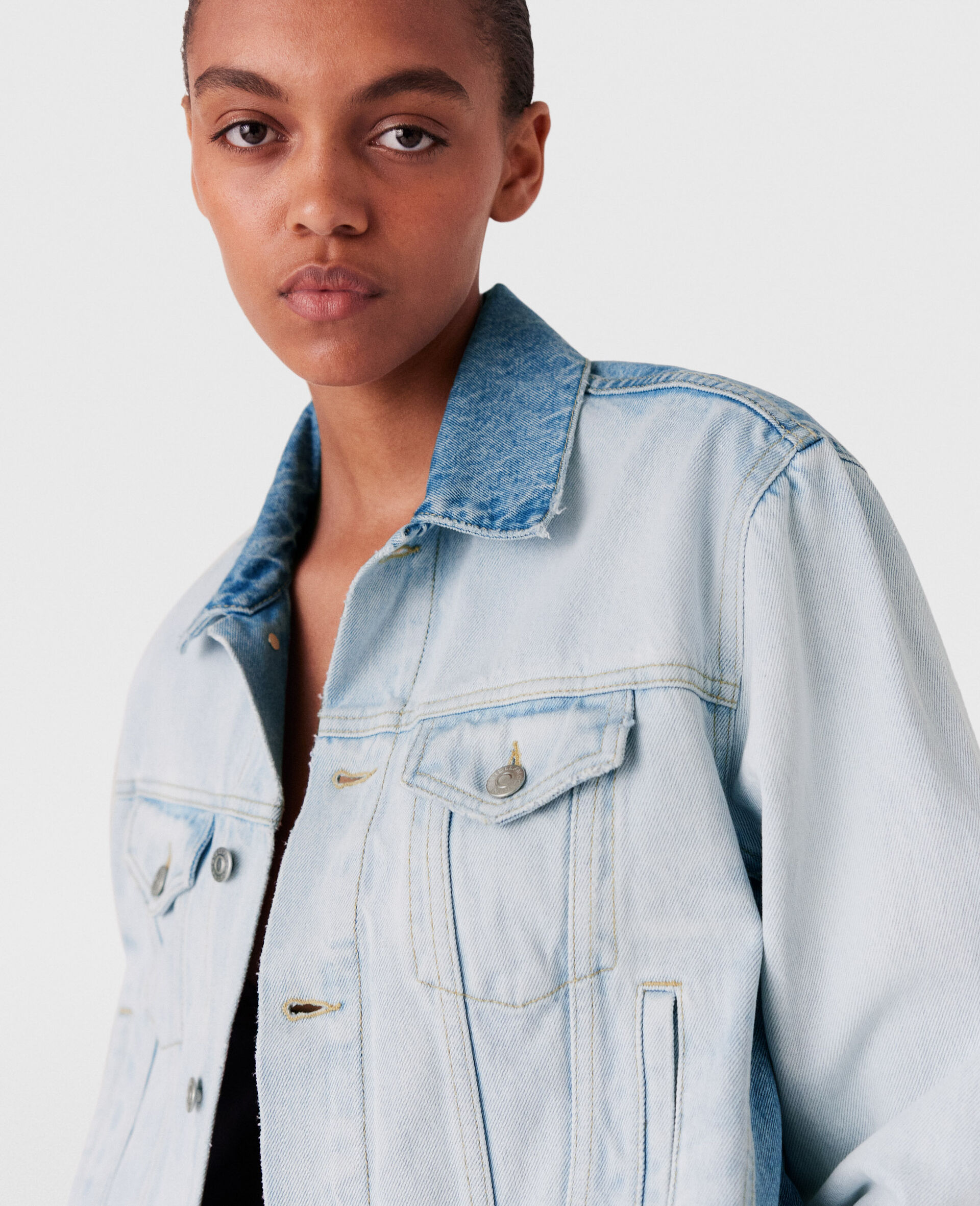 Contrast Panel Denim Jacket-Blue-large Contrast Panel Denim Jacket-Blue-large image number 3