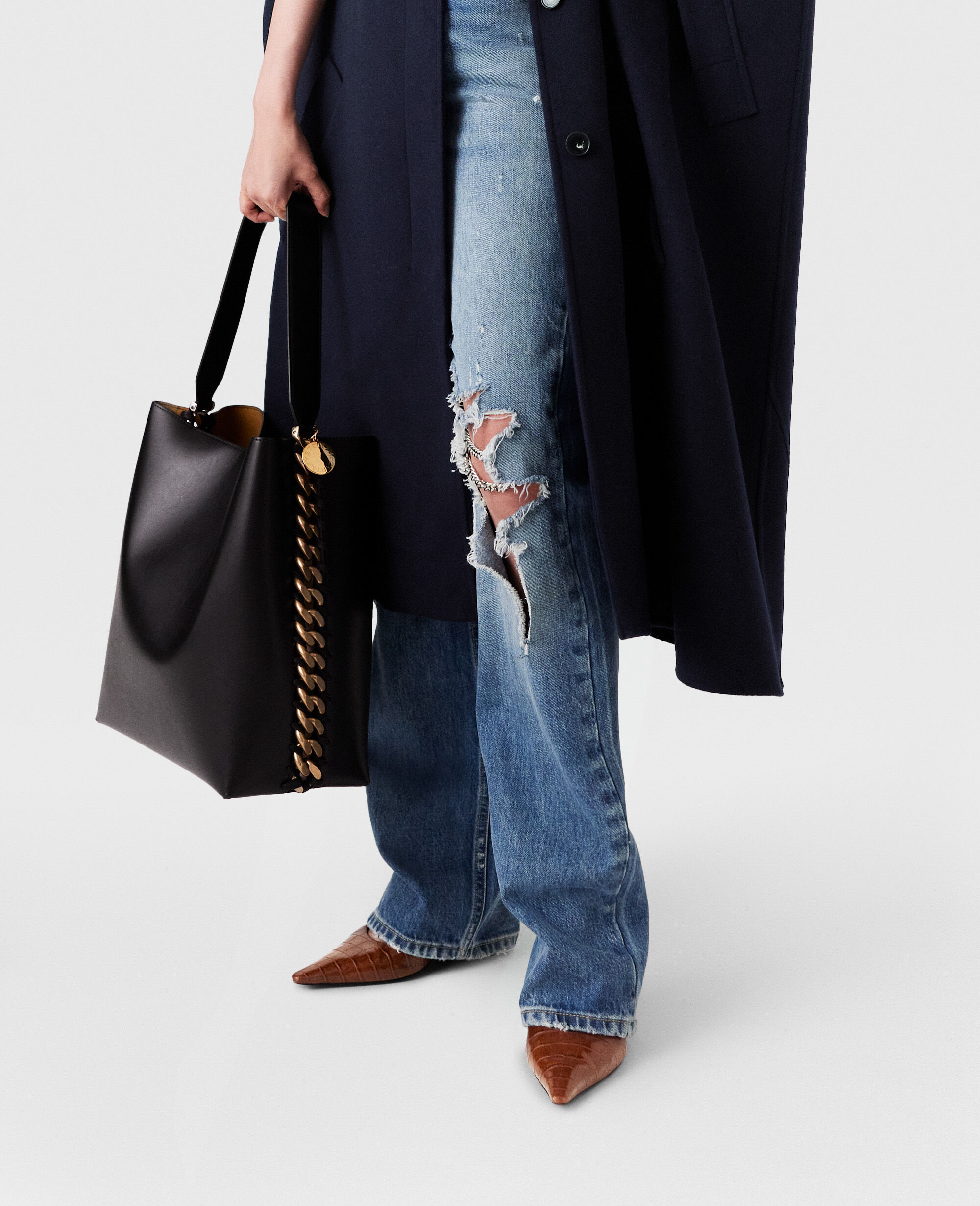 Women ミッドナイトブラック フレイム ホイップステッチ トートバッグ | Stella McCartney JP