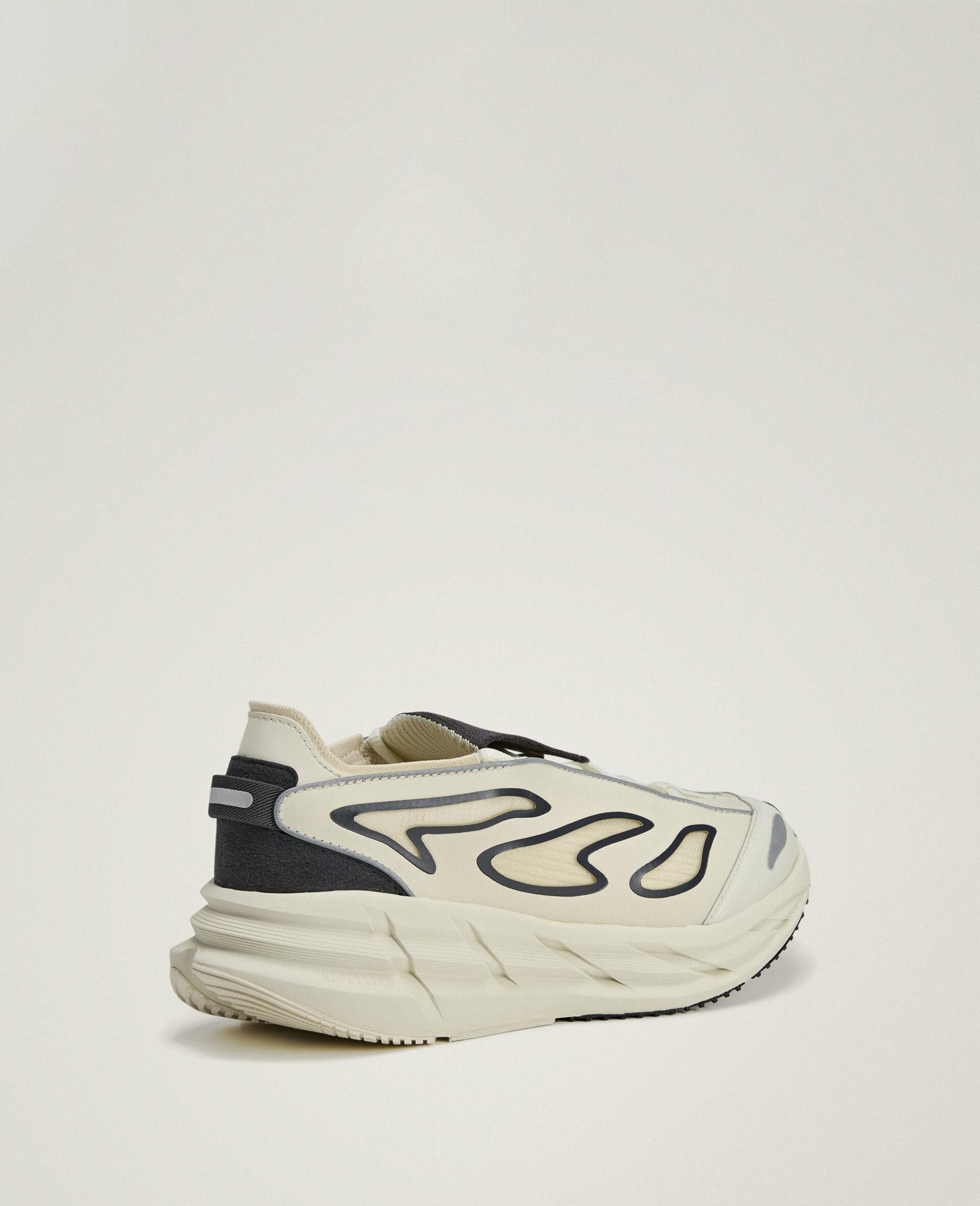 ADISTAR Distance Running Trainers-White-large image number 3