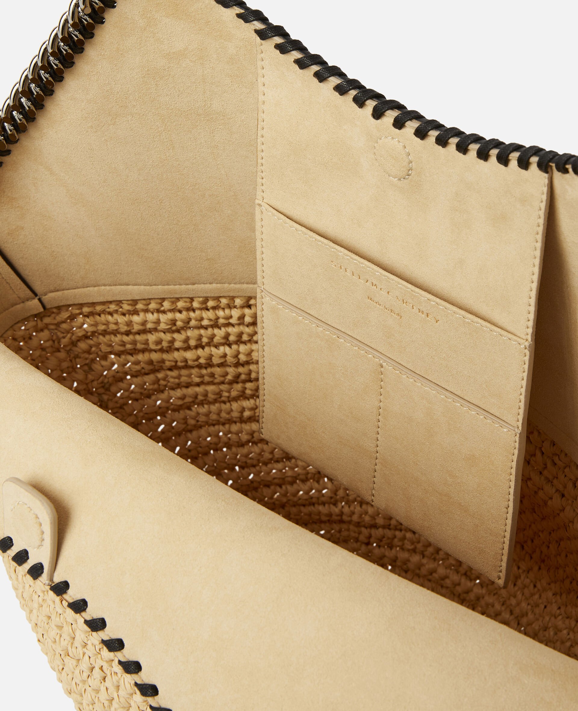 -Black-large image number 3