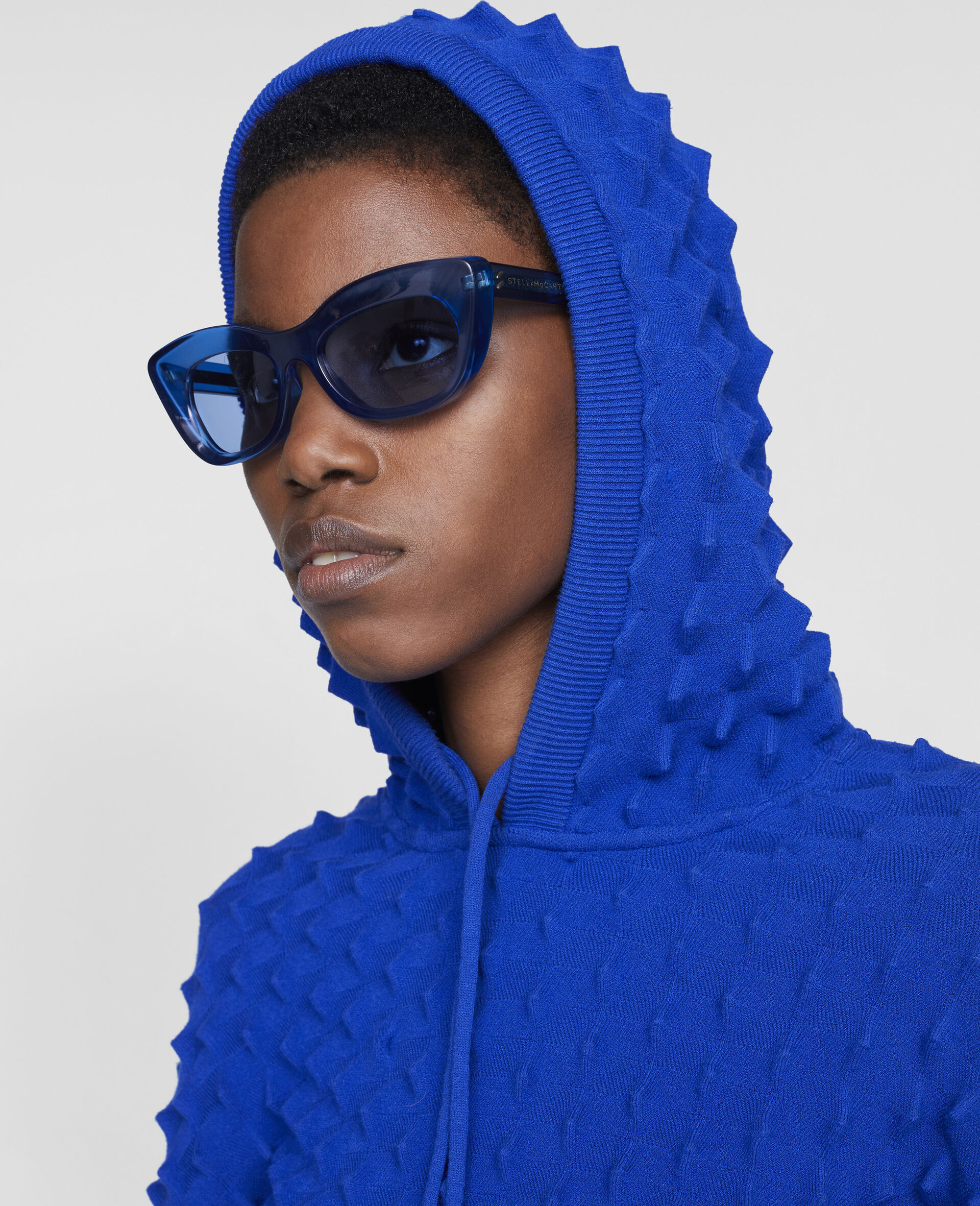 猫眼太阳镜-黑色-large image number 1