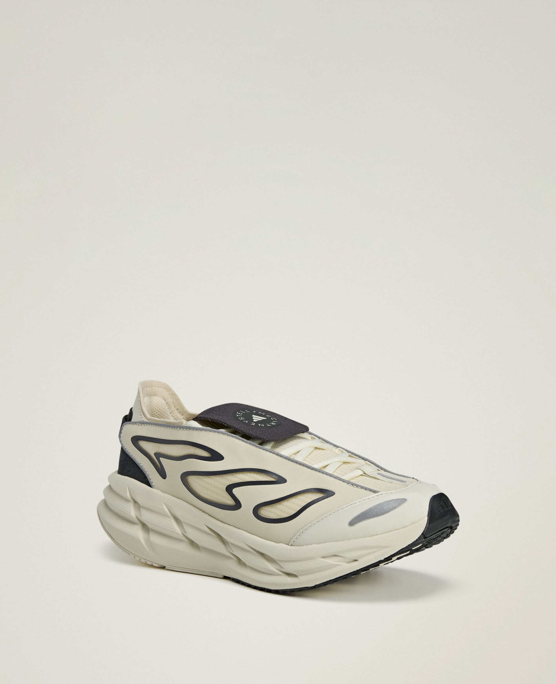 ADISTAR Distance Running Trainers-White-large image number 2