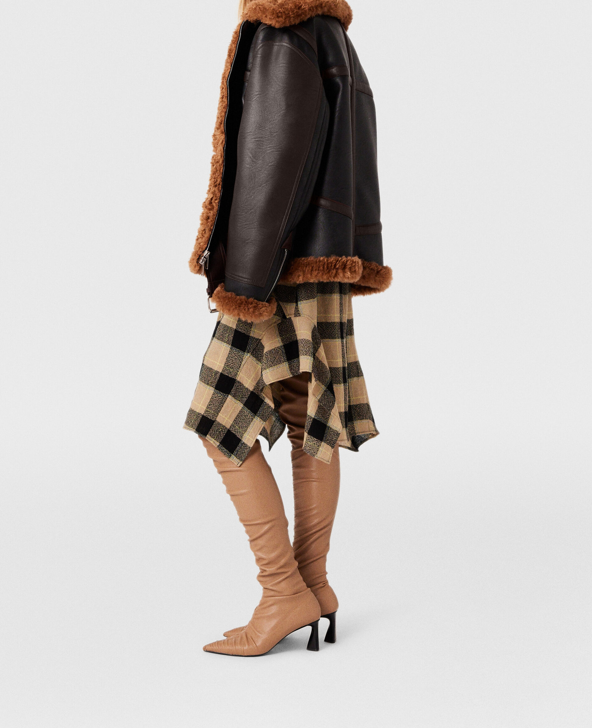 泰迪绒饰片机车夹克-黑色-large image number 2