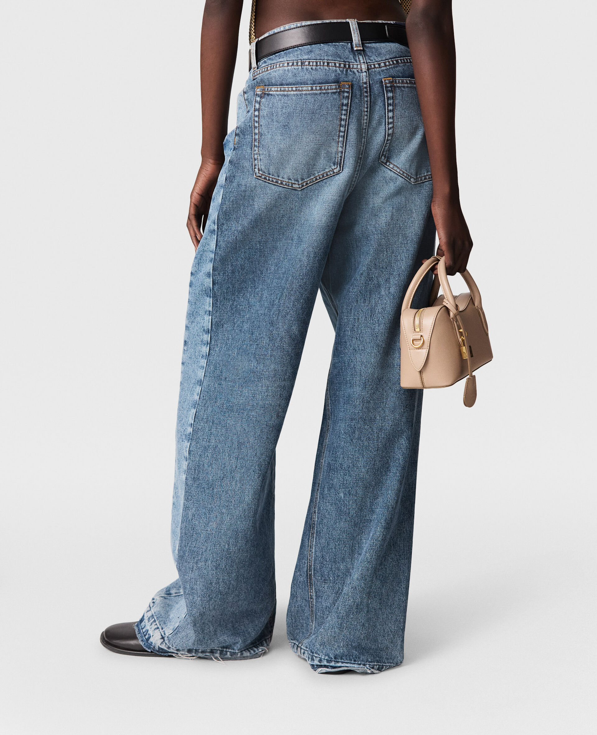 Two-Tone Wash Slouchy Straight Leg Jeans-Blue-large image number 4