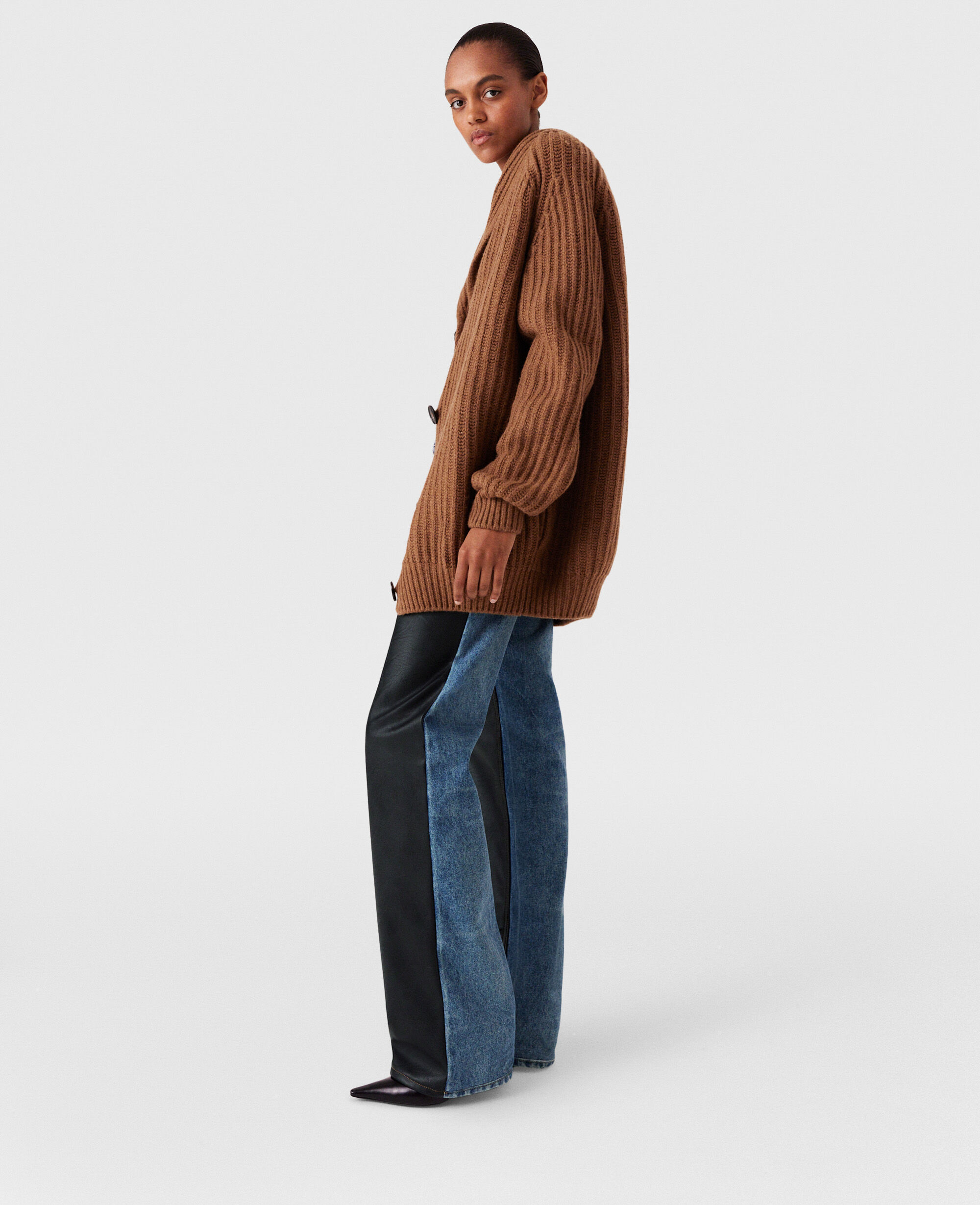 Women Tobacco Oversized Ribbed V-Neck Cardigan | Stella McCartney US