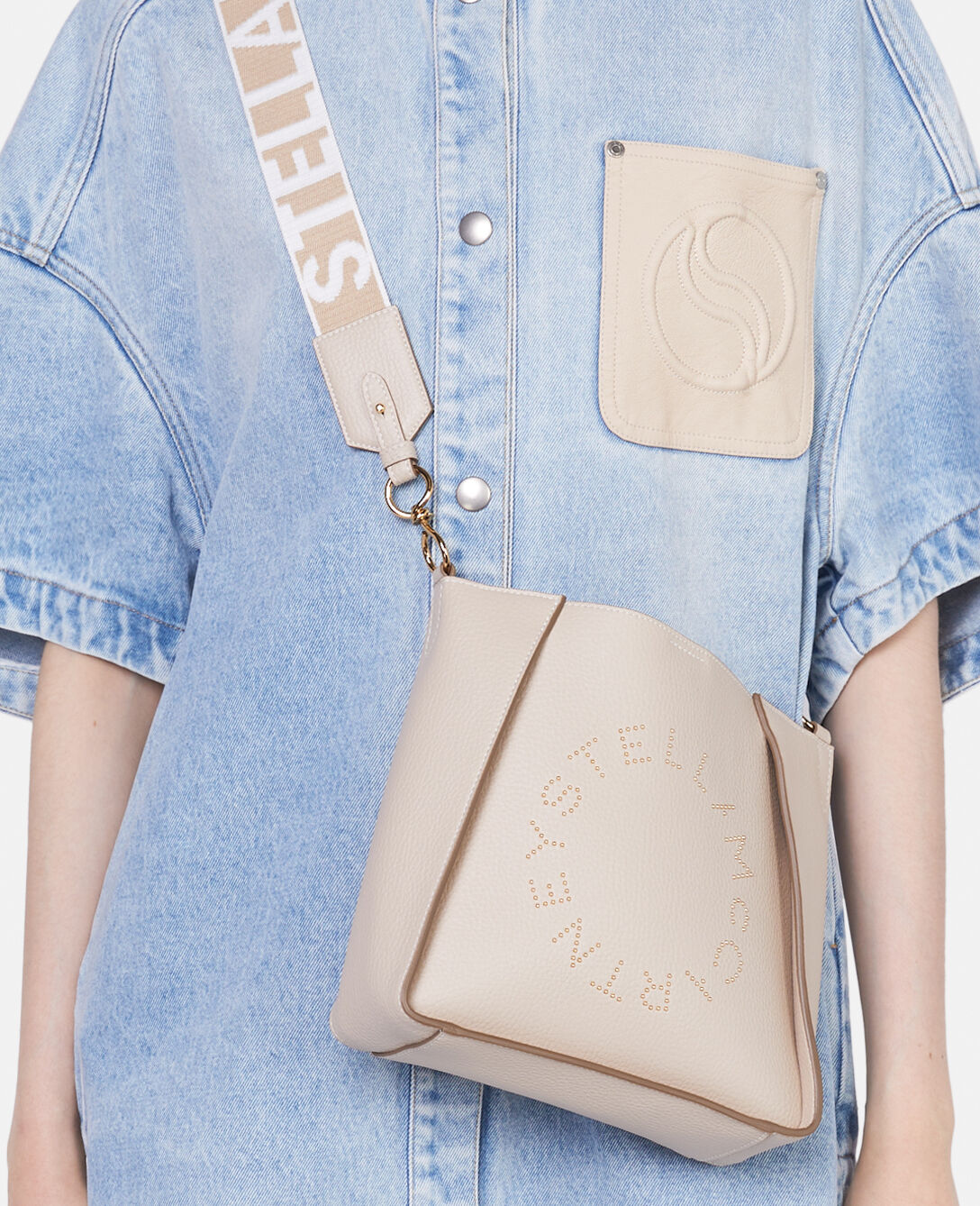 Women Cream Logo Square Crossbody Bag | Stella McCartney US
