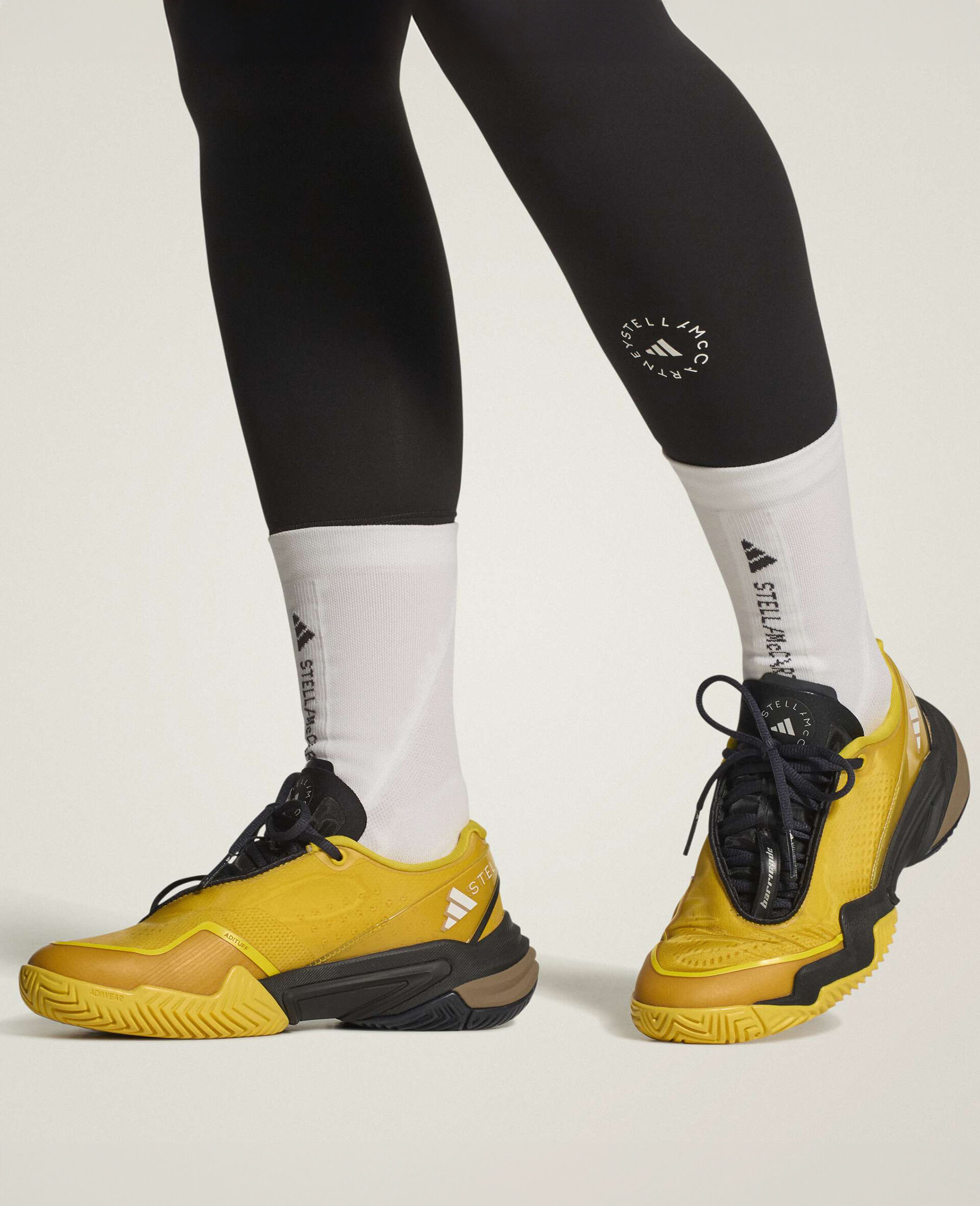 Barricade Tennis Trainers-Gold-medium