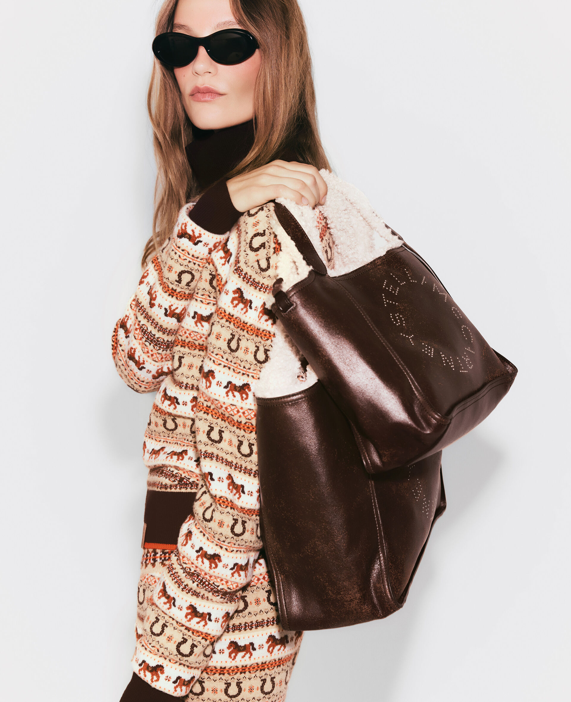 Logo Plush-Lined Crossbody Tote Bag-Brown-model