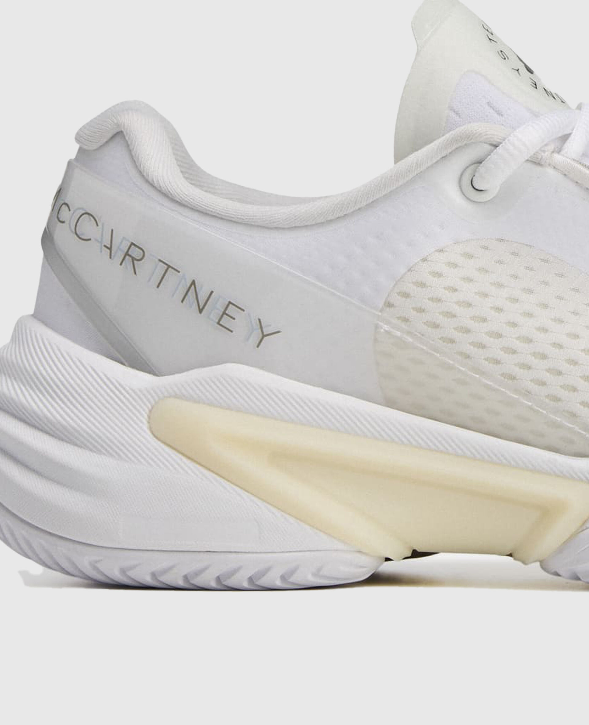 Barricade Tennis Trainers-White-large image number 5