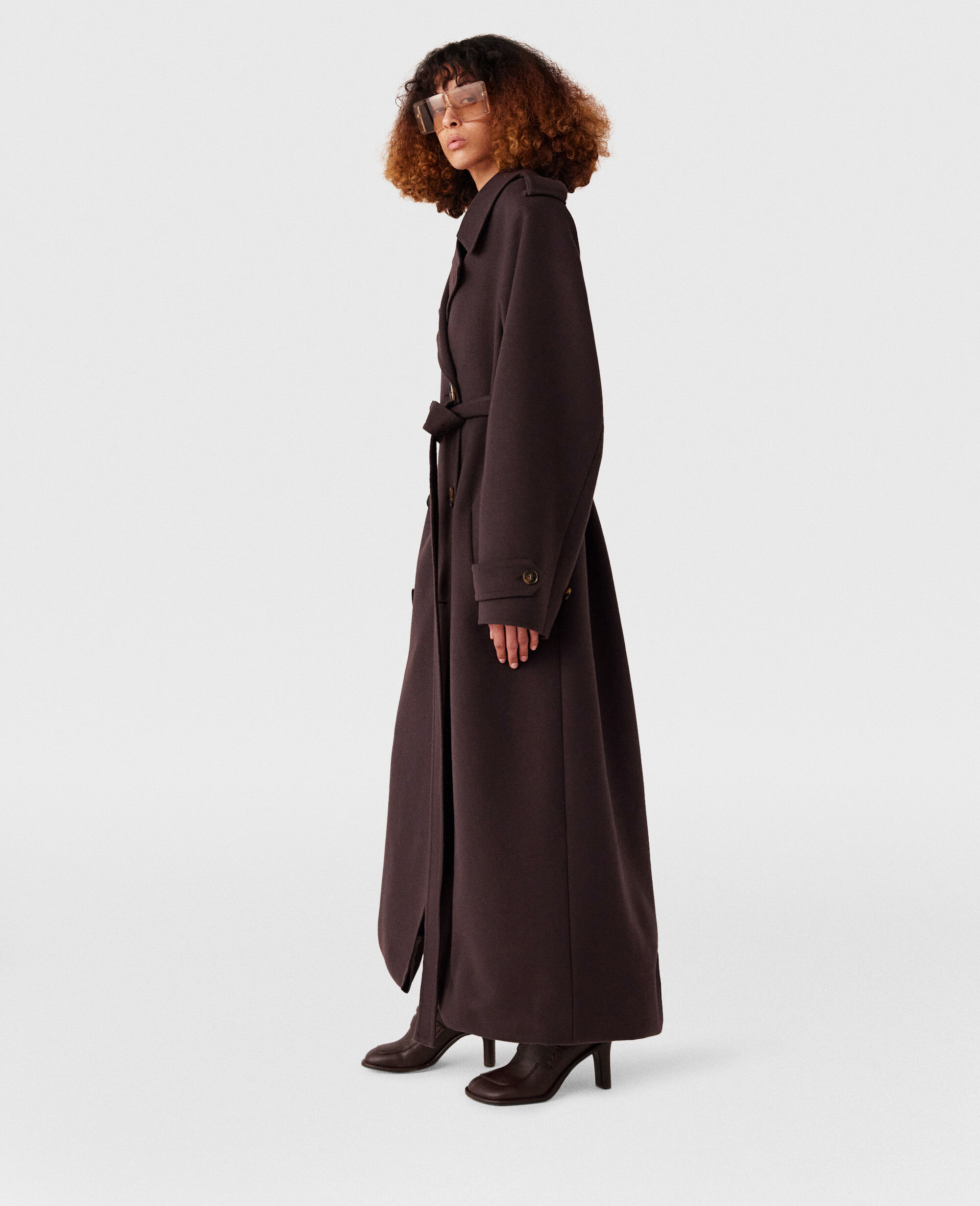 Women チョコレートブラウン ダブルフェイス ベルテッド トレンチコート | Stella McCartney JP
