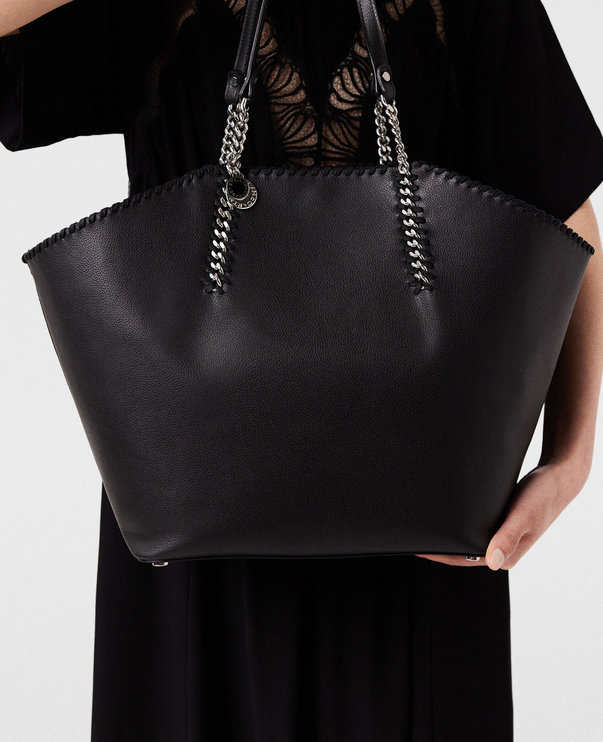 Falabella Re-Edition Tote Bag-Black-large image number 1