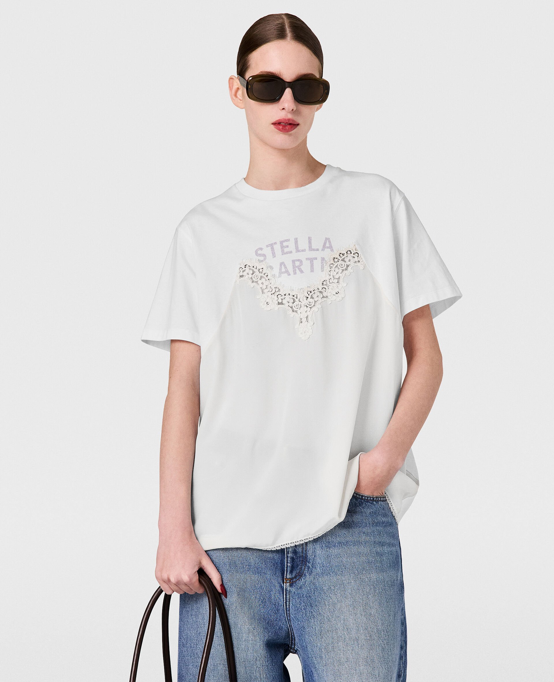 T-Shirt Taglio Boxy Con Inserto In Pizzo-Bianco-model