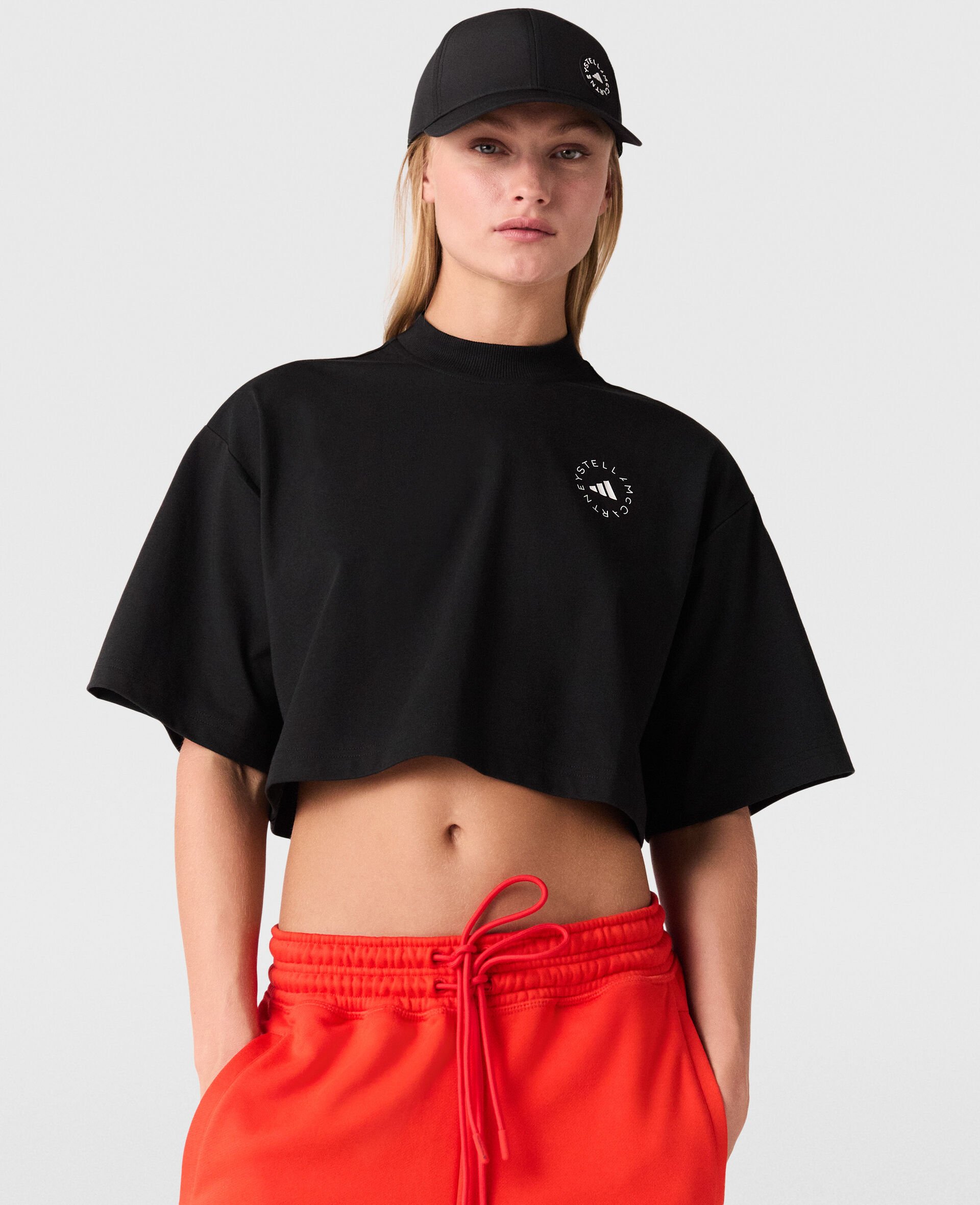 Planet Sport Cropped T-Shirt-Black-model