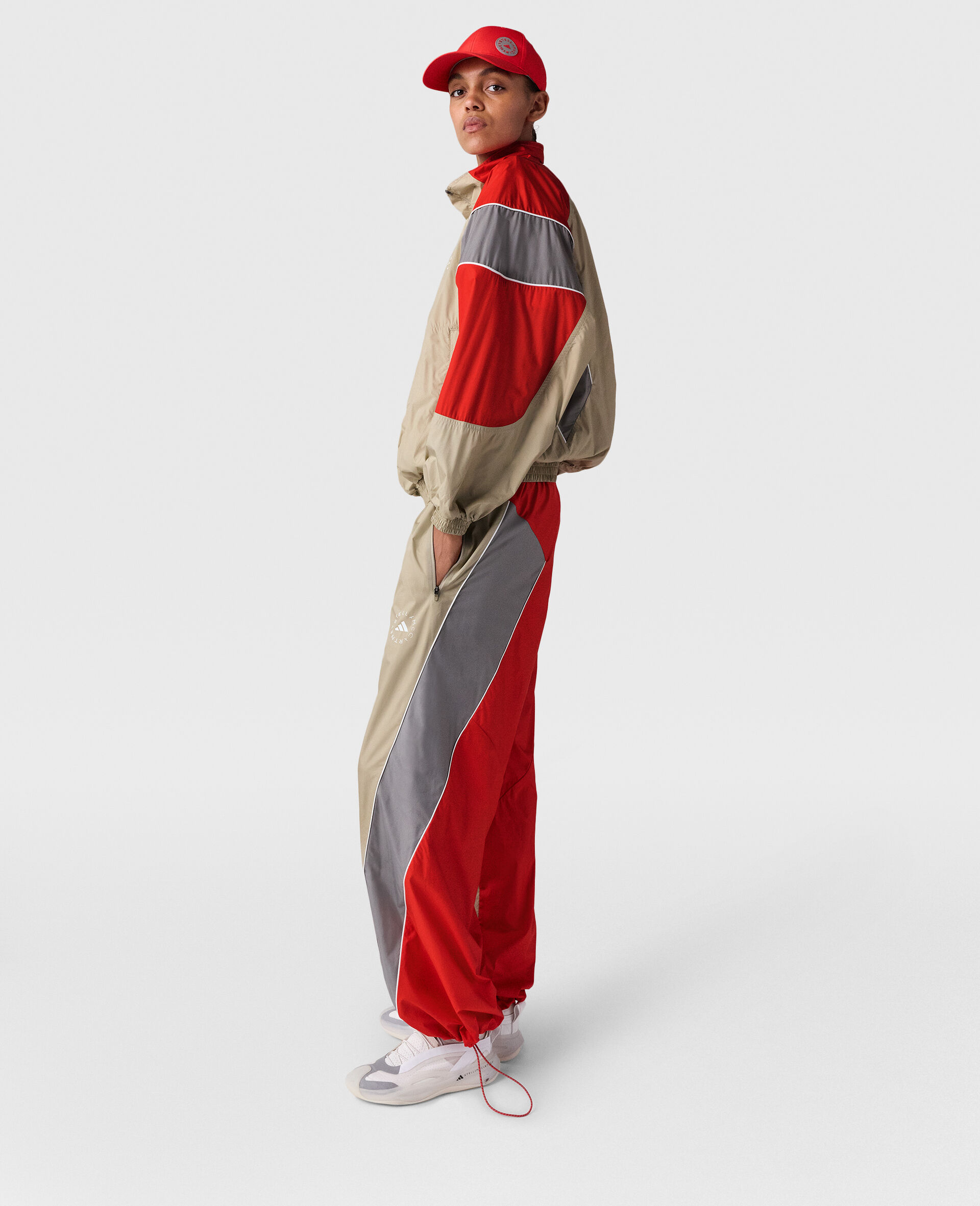 TrueLife Woven Trackpants-Beige-model