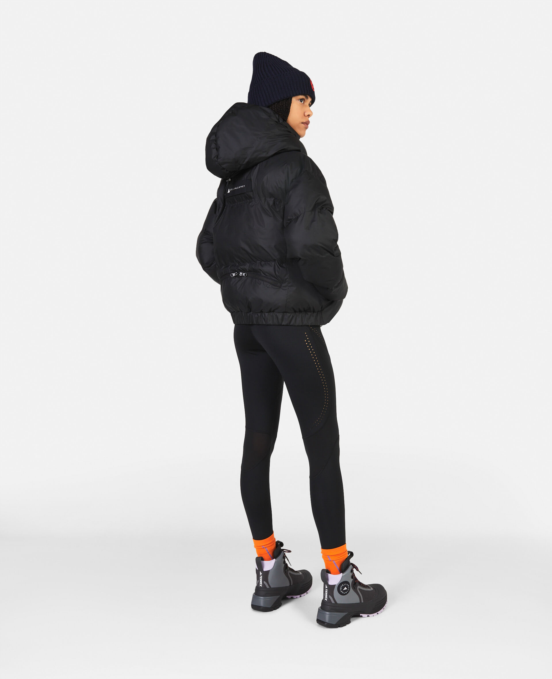Women ブラック TrueNature ショート パデッドコート | Stella 