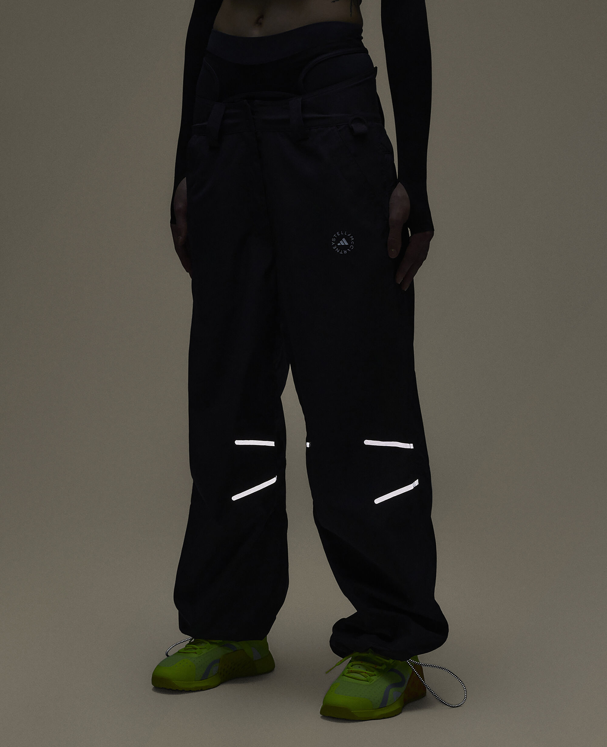 【新品未使用】adidas by Stella McCartneyパンツL adidas by Stella McCartney パンツ ジップ トラックパンツ