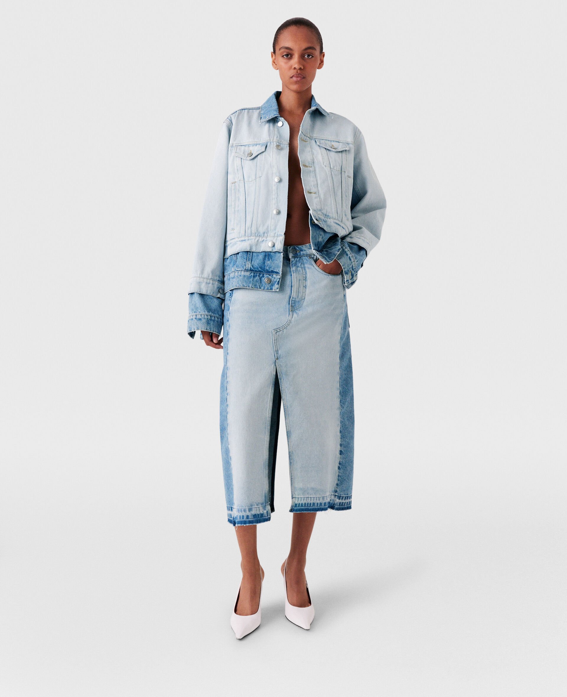 Contrast Panel Denim Skirt -Blue-model Contrast Panel Denim Skirt -Blue-model