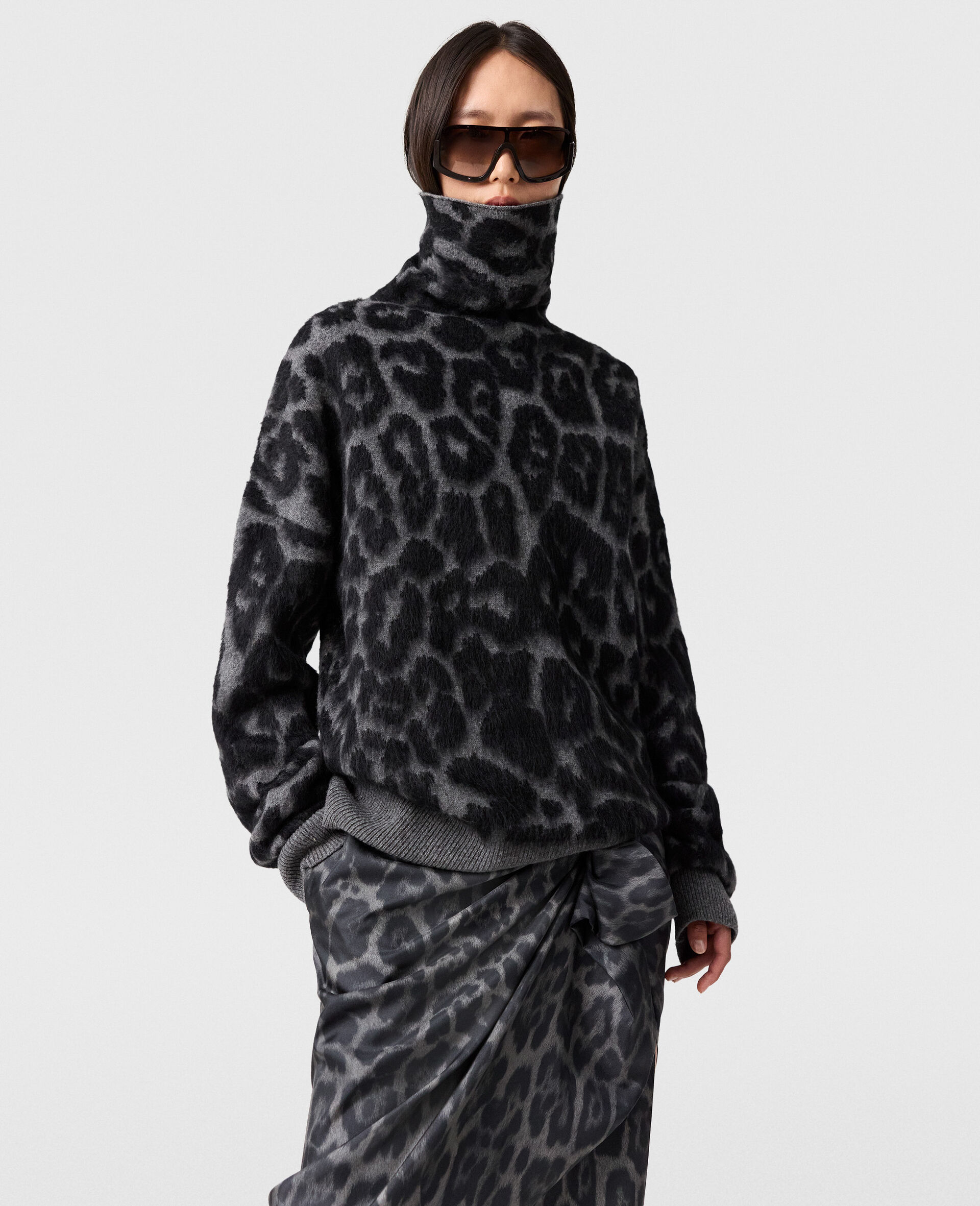 Leopard Jacquard Turtleneck Jumper-Black-model