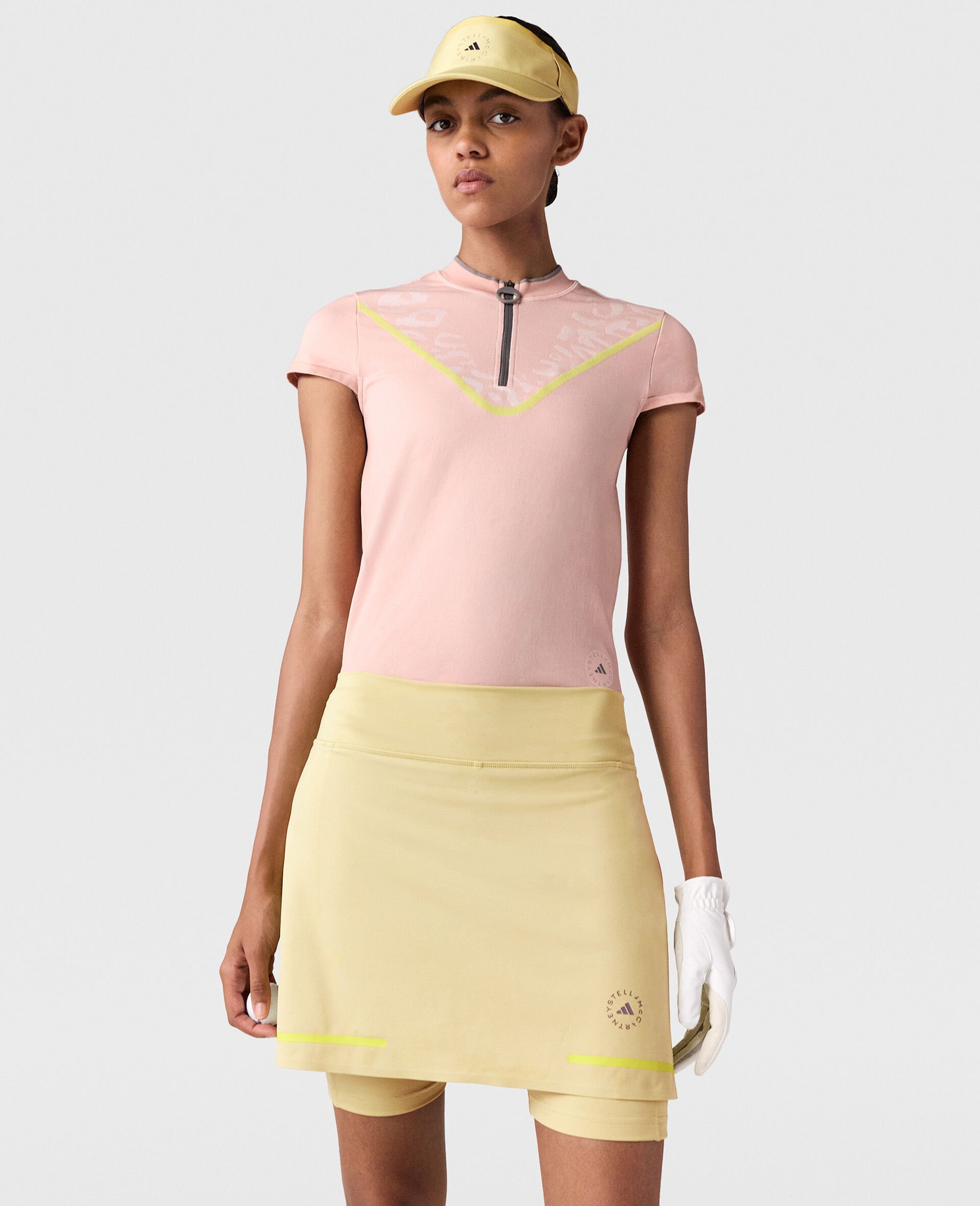 TrueNature Golf Skort-Green-model
