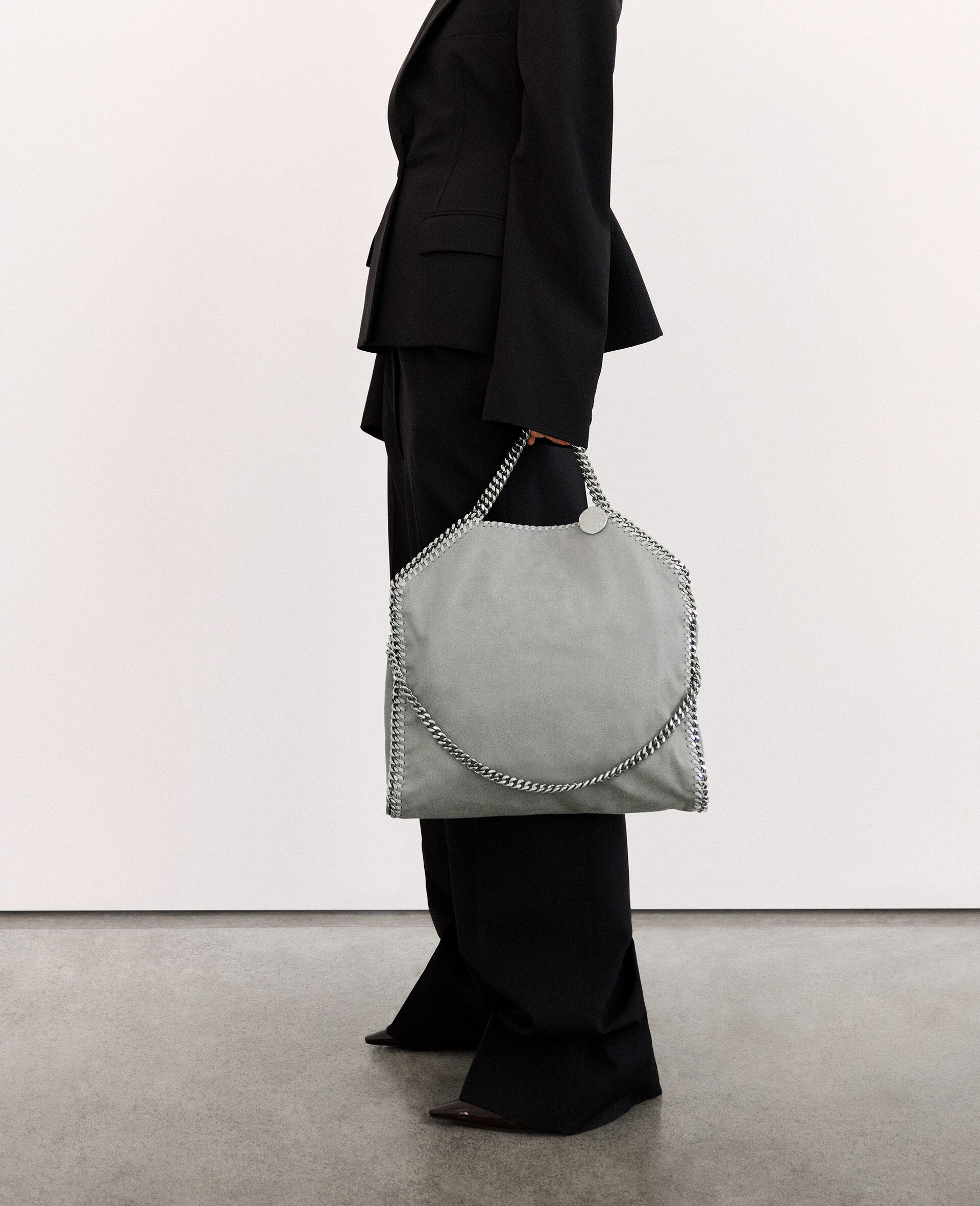 Falabella Fold-Over Tote Bag-Black-large Falabella Fold-Over Tote Bag-Black-large image number 6