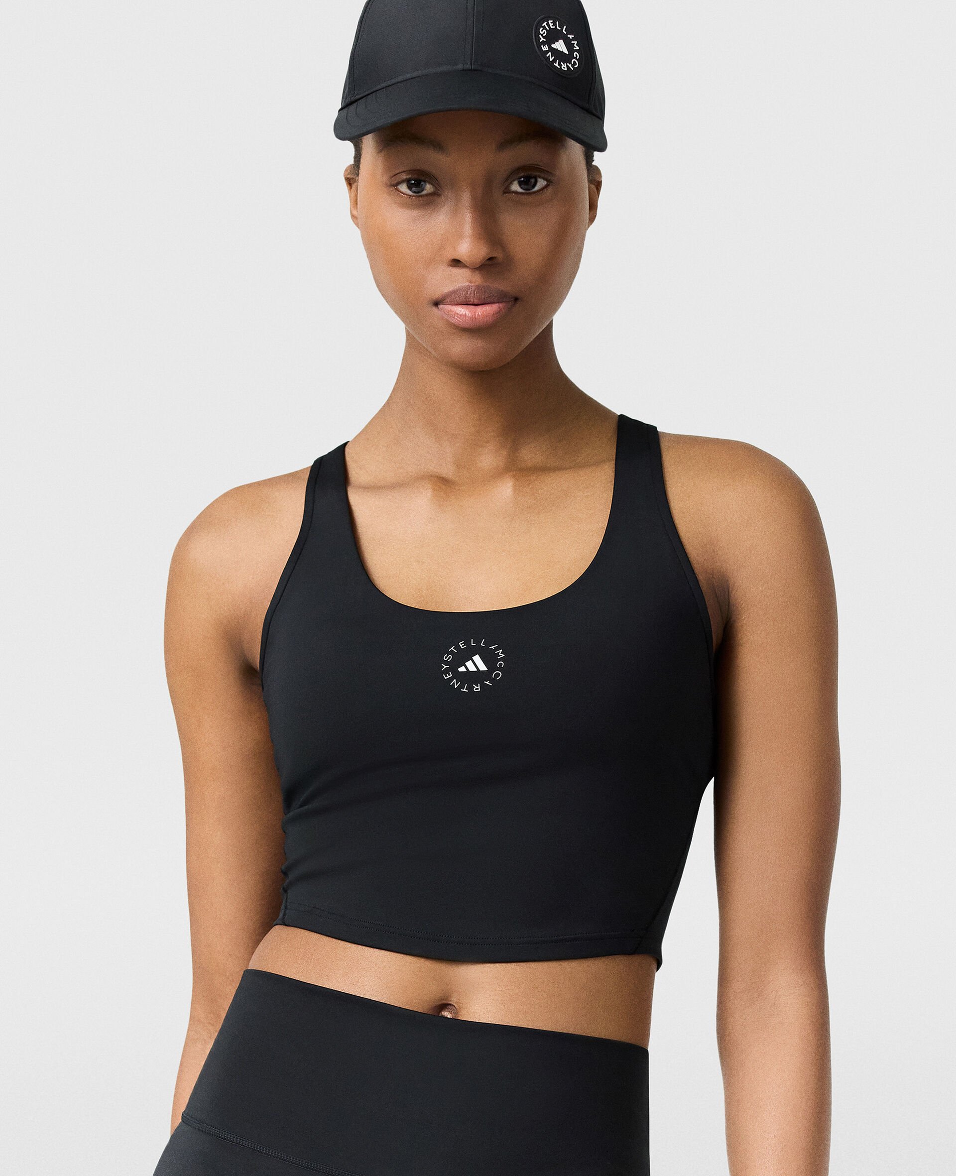 TrueStrength Yoga Cropped Tank-Black-model