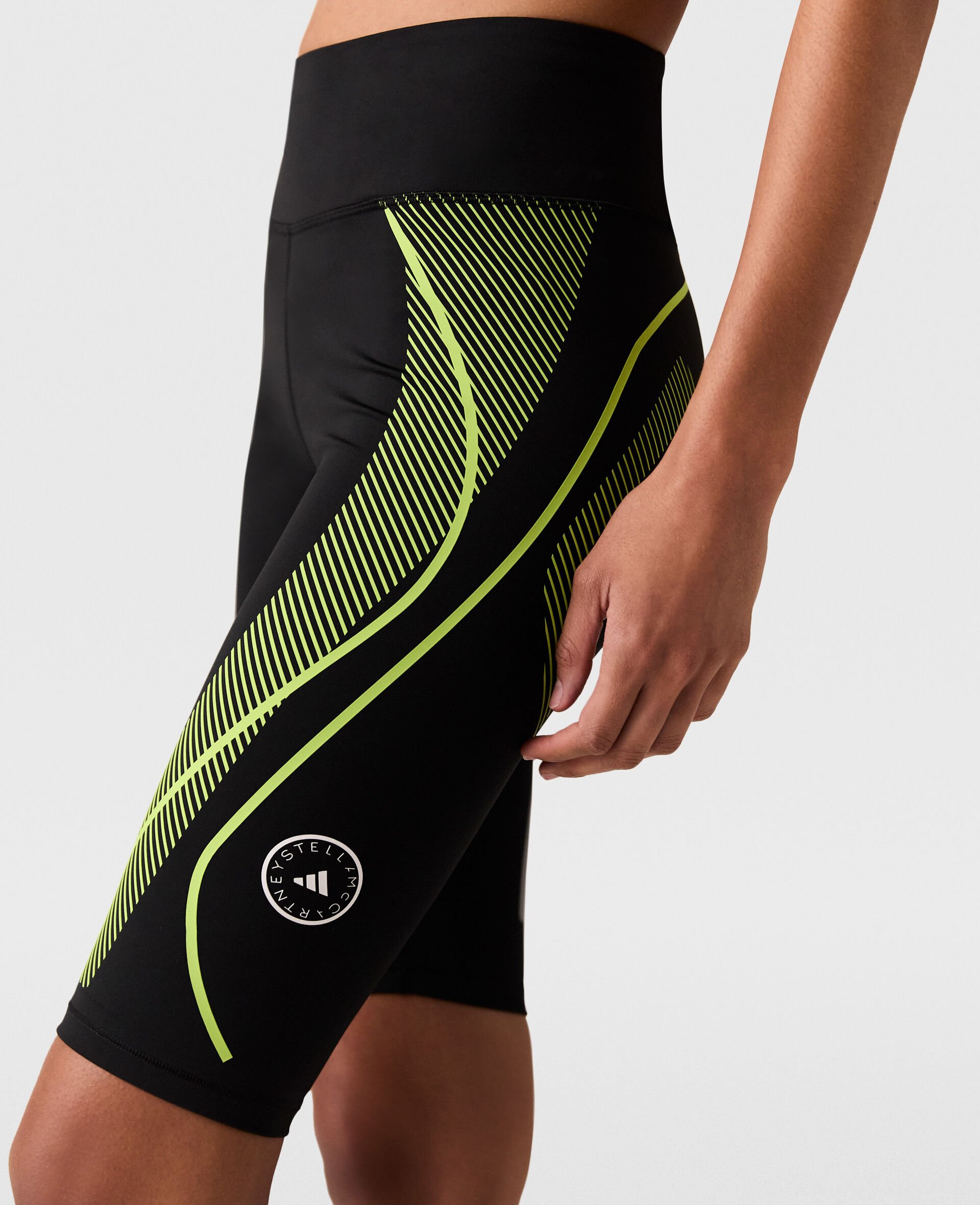 TruePace Running Cycling Shorts-Black-large TruePace Running Cycling Shorts-Black-large image number 2