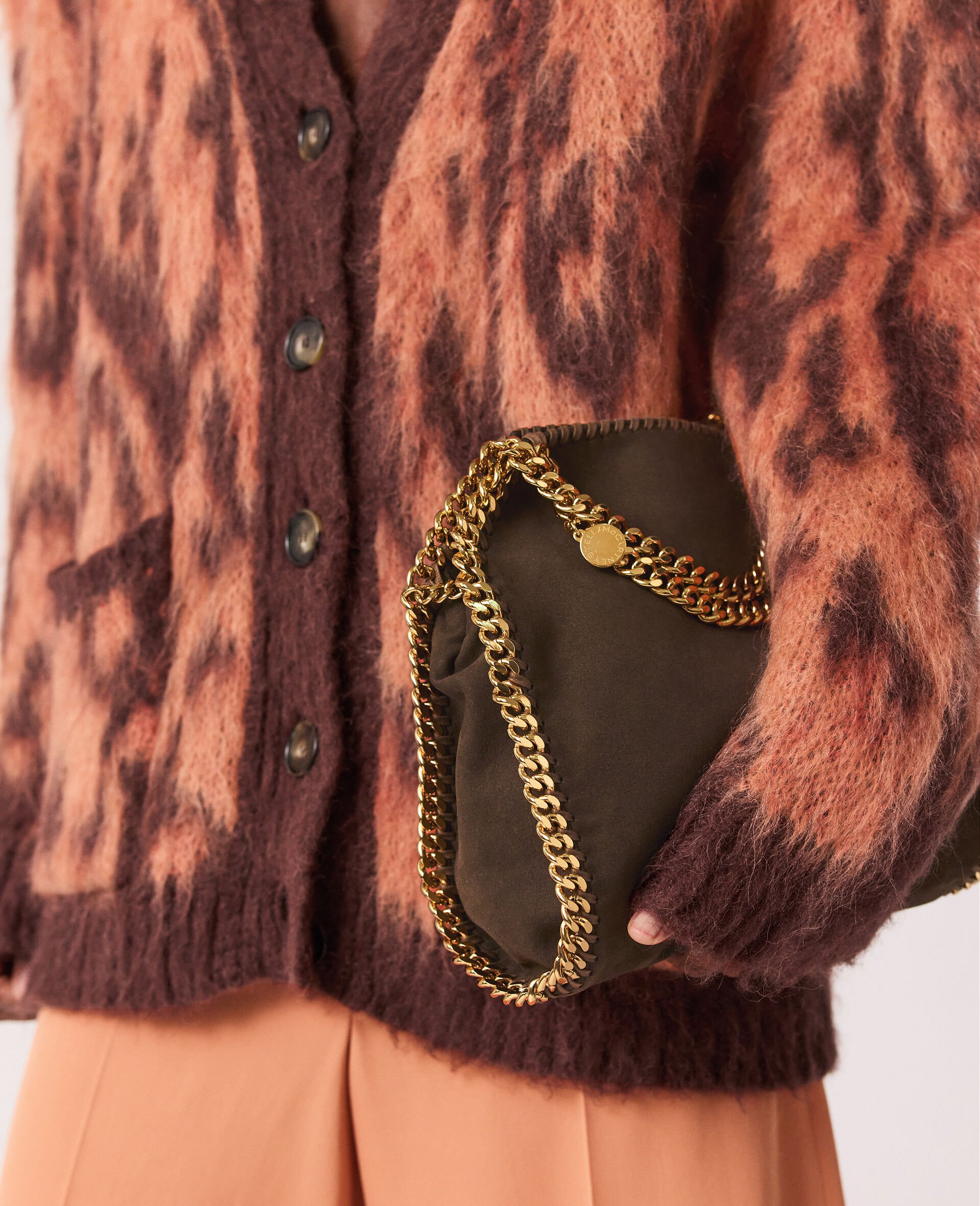 摩卡色-棕色-medium