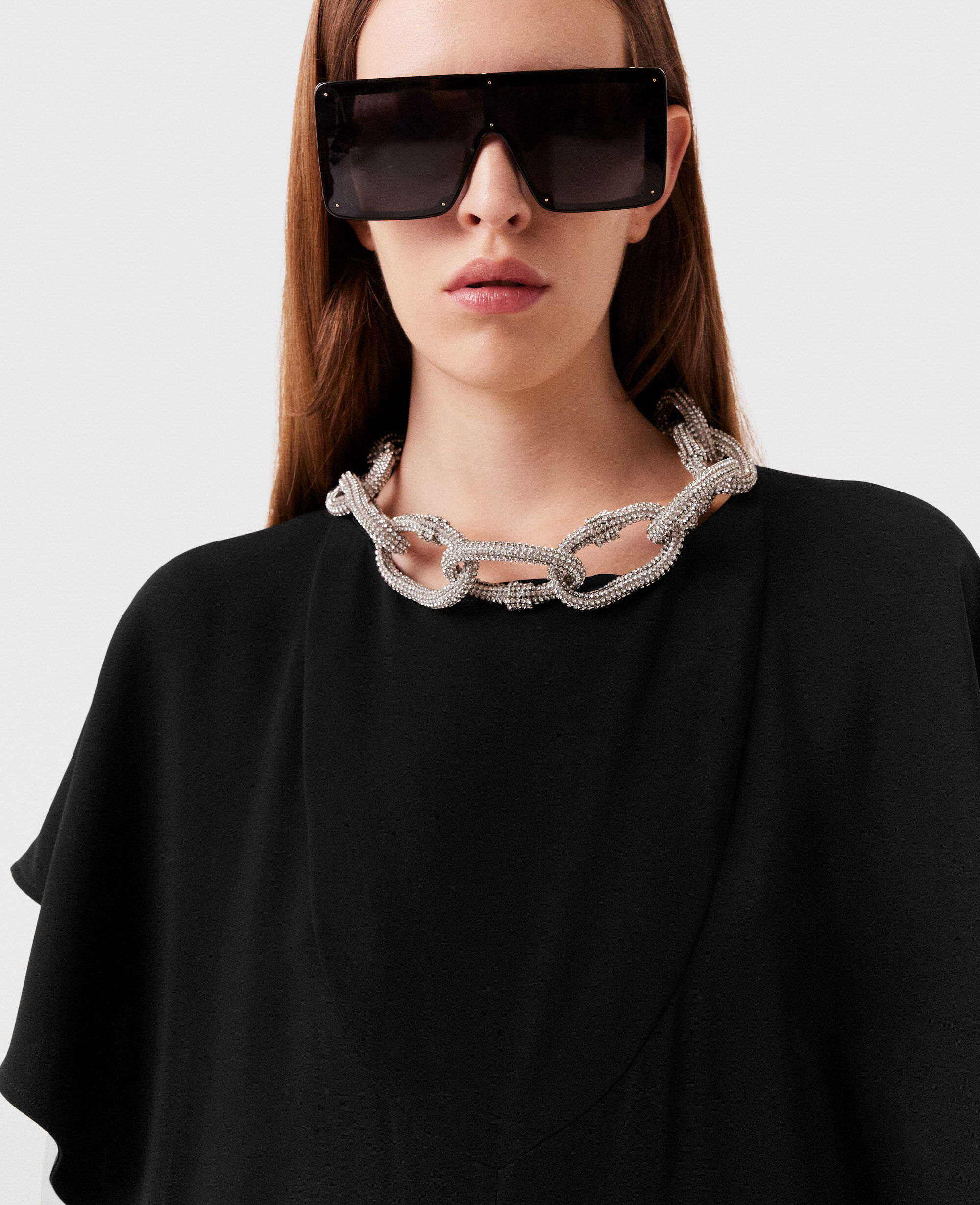 【STELLA MCCARTNEY】クリスタルチェーン マキシ ジャンプスーツ Women ブラック クリスタル チェーン マキシ ジャンプスーツ