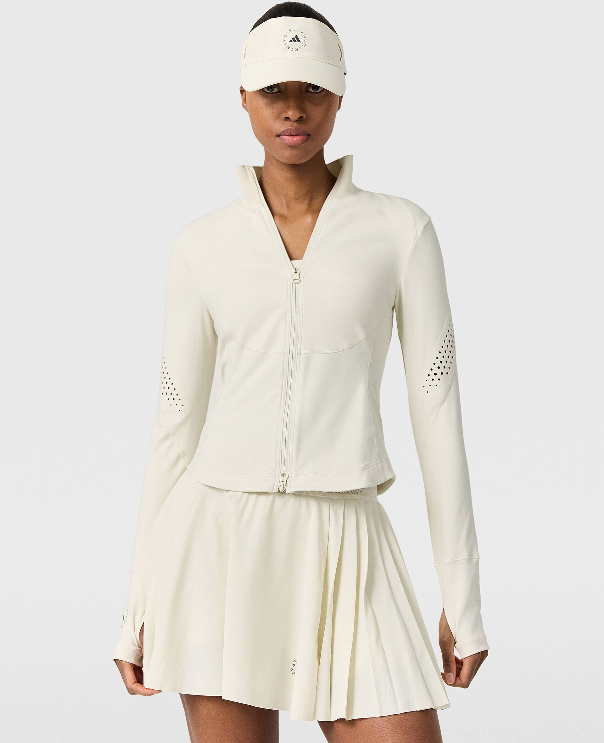 TruePurpose Long-Sleeve Training Midlayer-Beige-model
