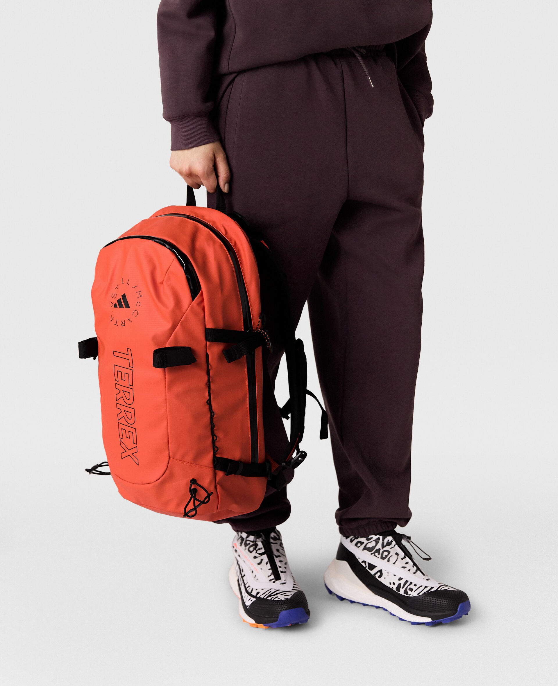 TERREX Backpack-Orange-model