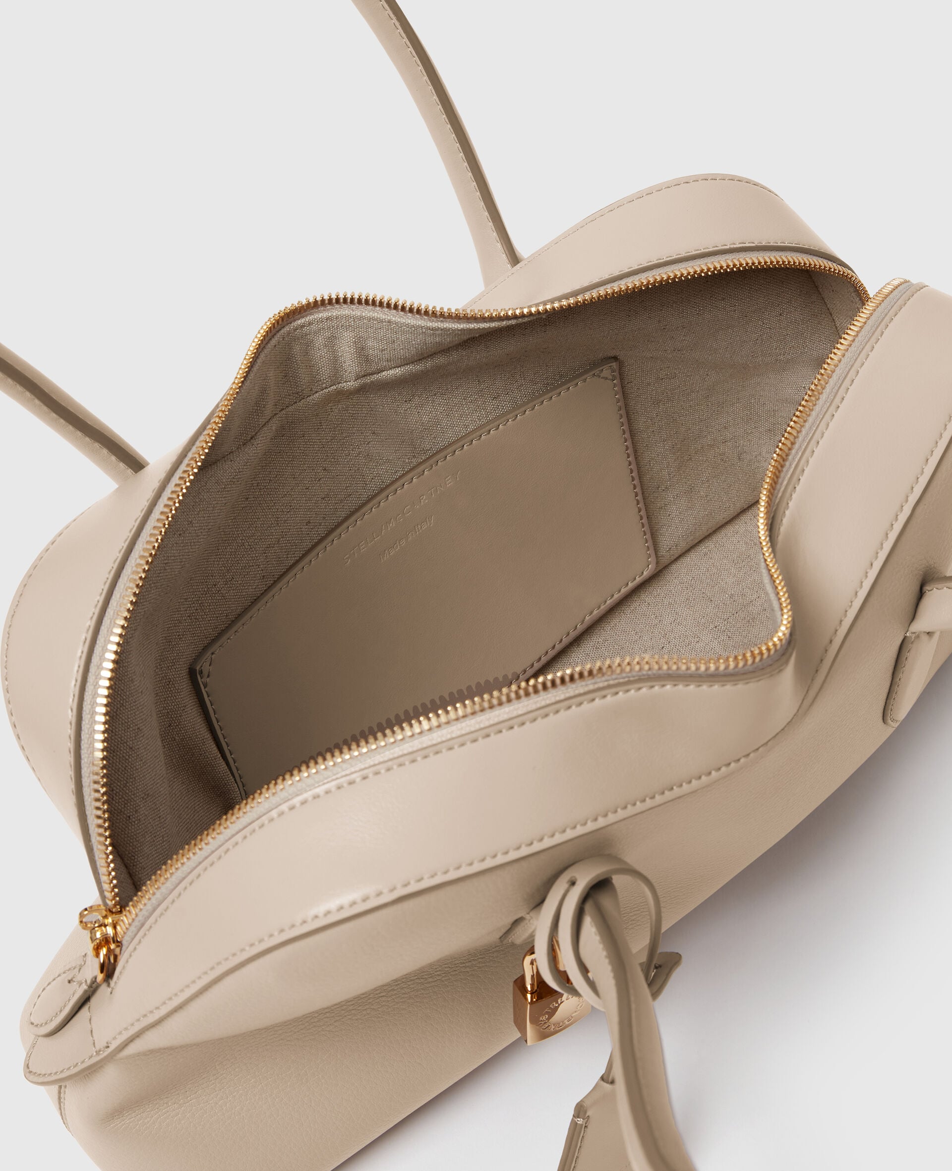 Ryder Medium Shoulder Bag-Black - Detail image