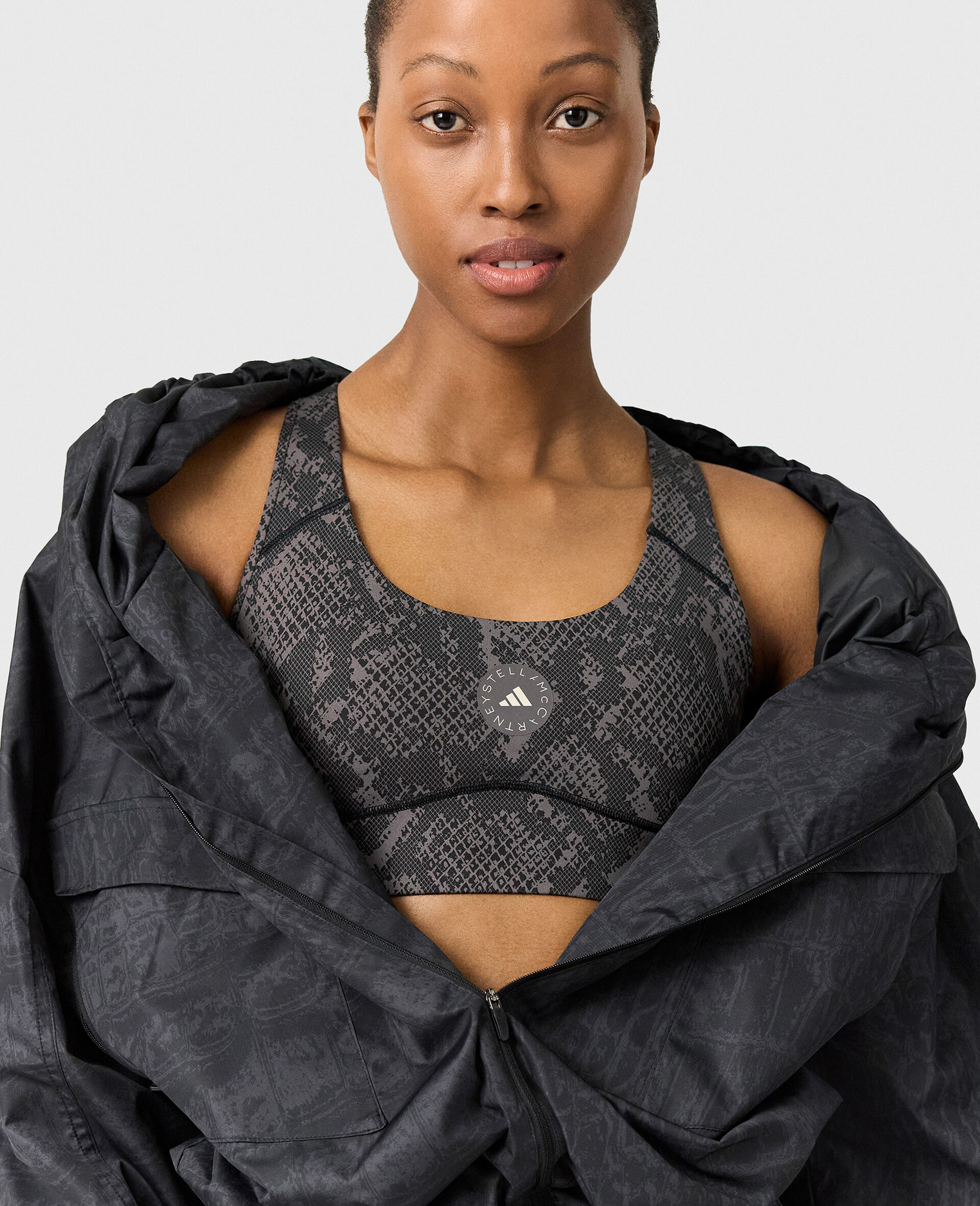TruePurpose Power Impact Snake Print Training Bra-Brown-model