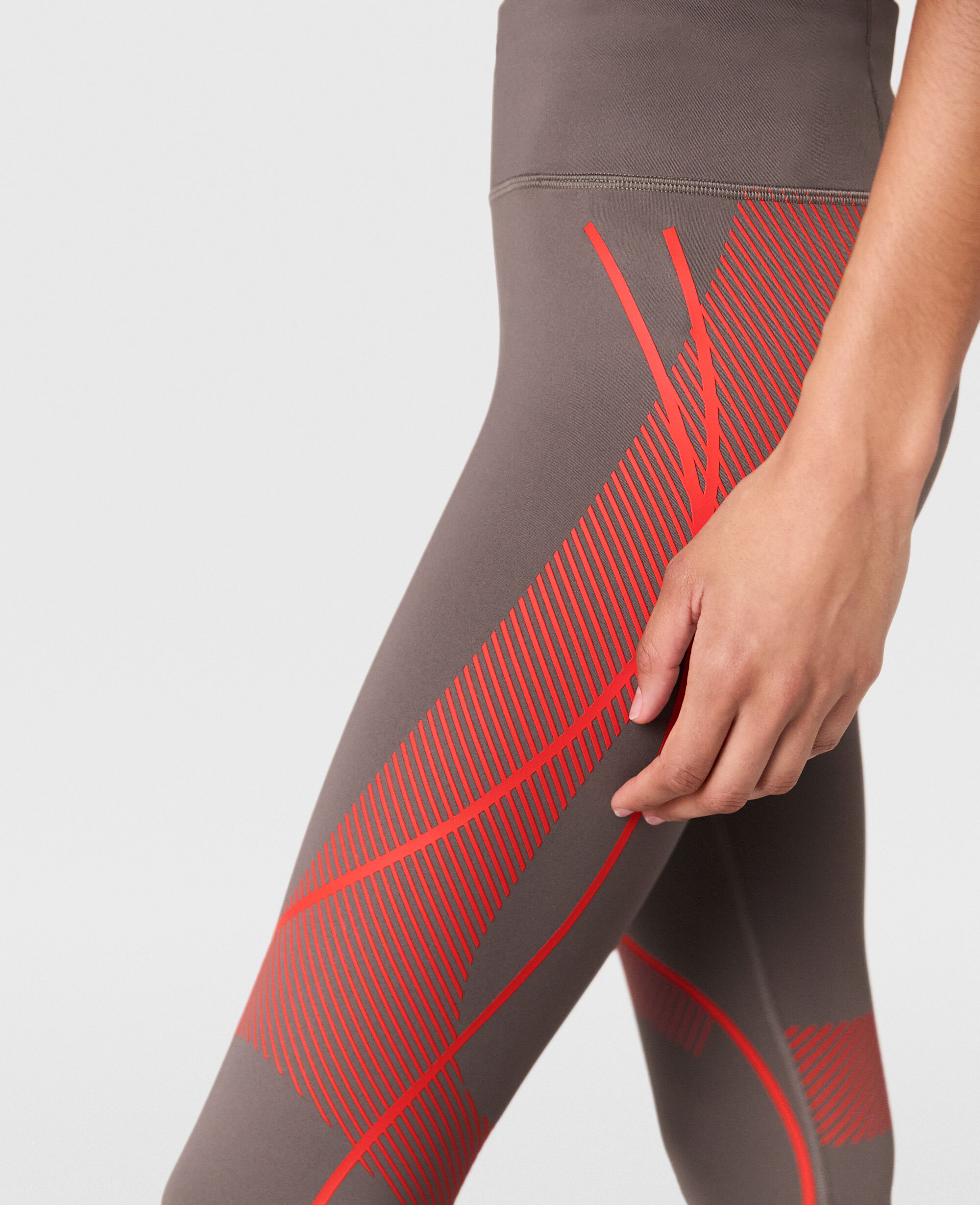 Red running leggings top